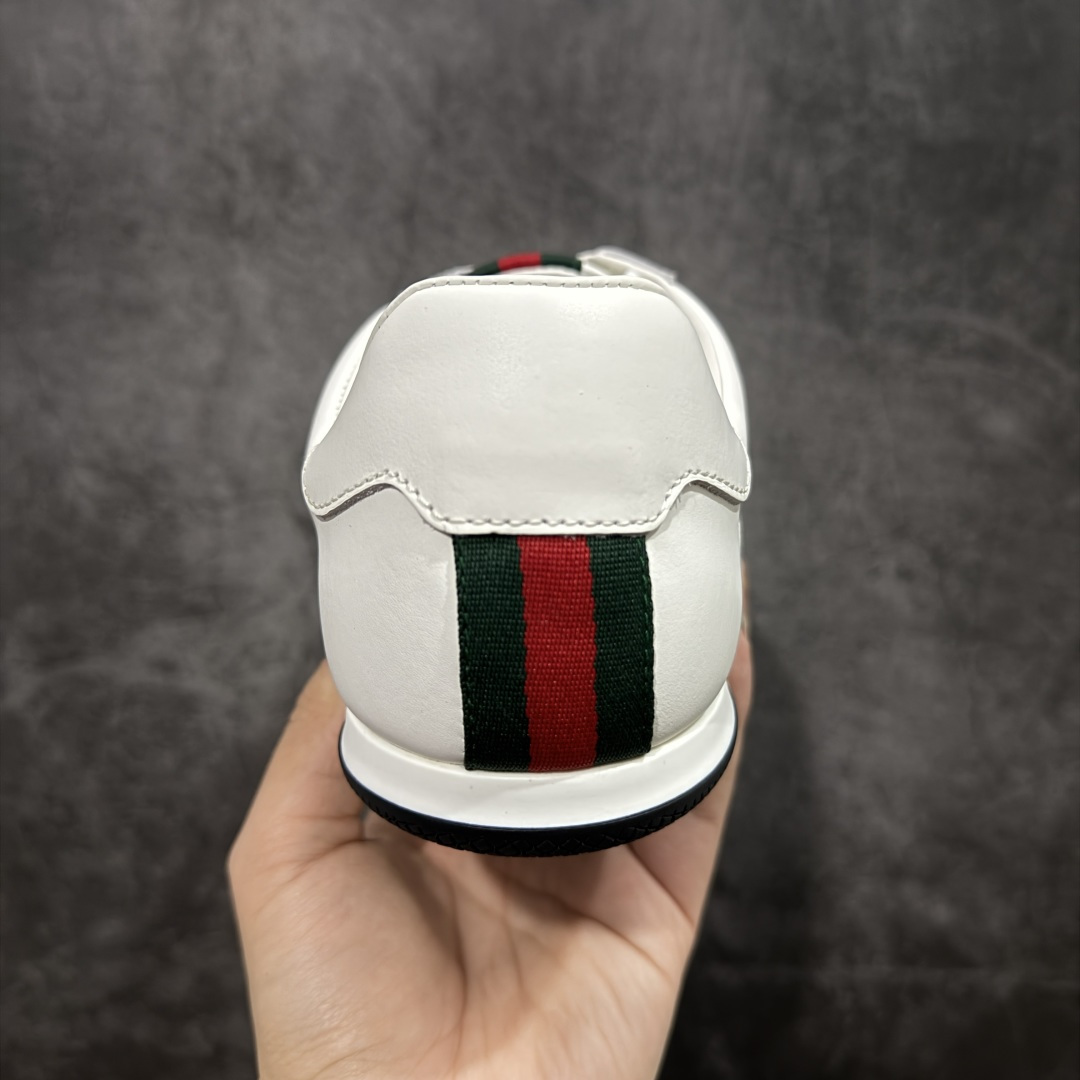 图片[4]-【莞产礼盒版】GUCCI 古驰 Shift 皮革圆头系带低帮生活休闲鞋 新款Gucci Shift系列直接美晕 做旧设计 复古又随性Gucci正式发布全新“Gucci Shift”运动鞋系列。该系列从品牌深厚的马术传统汲取灵感，以经典Web条纹为核心，融合多元材质与现代设计，展现品牌标志性的传承与创新 轻盈舒适的穿着感搭配极简廓形，营造出利落而摩登的气质。麂皮、帆布及科技面料的丰富组合，与大胆的配色与设计相得益彰，一同展现更具个性的优雅与活力 尺码：35 36 37 38 39 40 41 42 43 44-选品中心