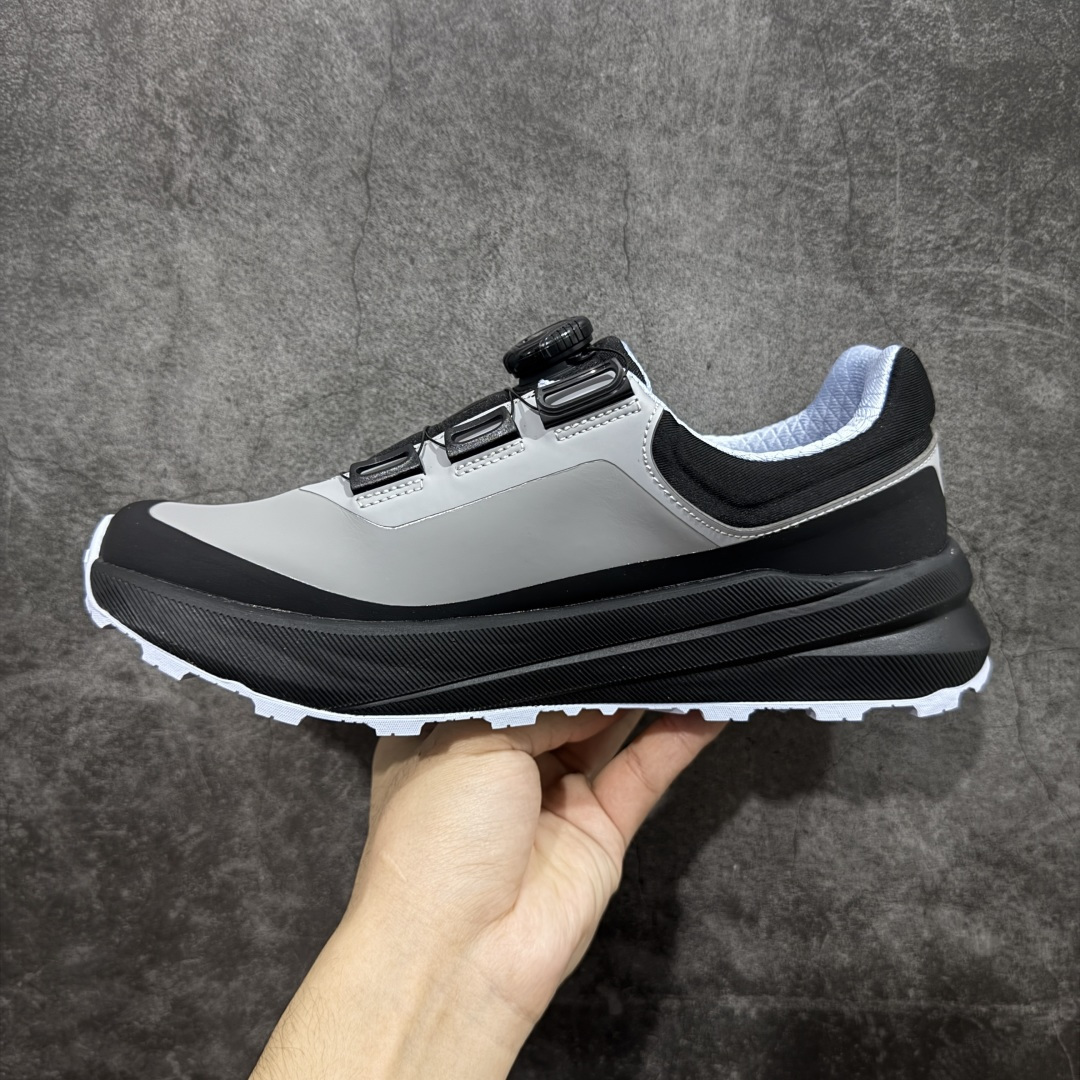 图片[2]-【公司级】DESCENTE BOA 迪桑特轻盈缓震透气鞋面时尚休闲运动覆盖防水男子越野跑鞋 官方同步 正确细节 正确白色标 正确米其林大底 区别市场错版 适合技术路线单日徒步穿着 aeriosflgtx鞋受到长途野外跑步鞋的启发，适合在变化的地形上进行快速轻快的徒步旅行穿着，舒适而有支撑性，使您充满信心。 该设计与脚部融为一体，可最大限度地减少摩擦，鞋面gore-tex保护膜具有超强防水效果，采用gore隐形适体(invisiblefit)技术，更轻薄舒适。鞋子鞋外底结构vibram®橡胶化合材料，防滑耐磨耐用，tpu鞋头可防磨损，压缩eva泡沫内底以及一体的tpu铁芯提高了灵活性和稳定性。这是一款集功能，户外，颜值于一体的超强登山鞋，强烈推荐💪🏻 尺码： 39-45含半码-选品中心