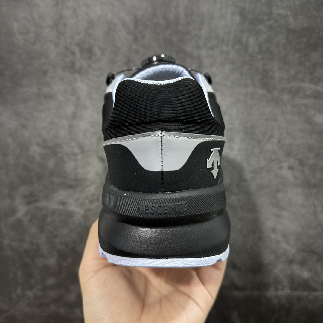 图片[4]-【公司级】DESCENTE BOA 迪桑特轻盈缓震透气鞋面时尚休闲运动覆盖防水男子越野跑鞋 官方同步 正确细节 正确白色标 正确米其林大底 区别市场错版 适合技术路线单日徒步穿着 aeriosflgtx鞋受到长途野外跑步鞋的启发，适合在变化的地形上进行快速轻快的徒步旅行穿着，舒适而有支撑性，使您充满信心。 该设计与脚部融为一体，可最大限度地减少摩擦，鞋面gore-tex保护膜具有超强防水效果，采用gore隐形适体(invisiblefit)技术，更轻薄舒适。鞋子鞋外底结构vibram®橡胶化合材料，防滑耐磨耐用，tpu鞋头可防磨损，压缩eva泡沫内底以及一体的tpu铁芯提高了灵活性和稳定性。这是一款集功能，户外，颜值于一体的超强登山鞋，强烈推荐💪🏻 尺码： 39-45含半码-选品中心