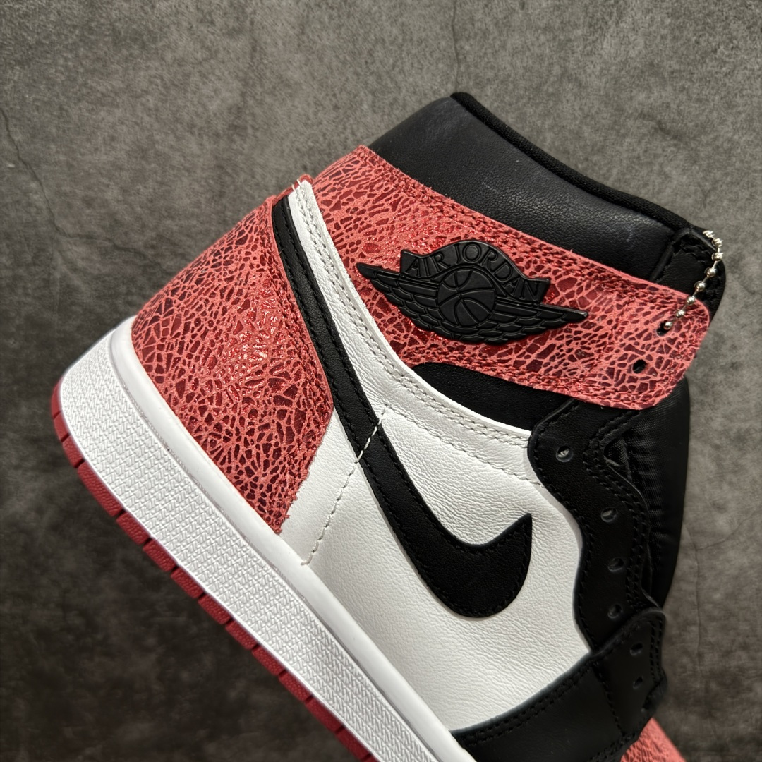 图片[7]-【DB毒版】Nike Air Jordan aj1 Retro High OG 裂纹黑红 百搭休闲文化运动篮球鞋 FD2596-602 口碑AJ大厂出品 全系列原楦原纸板开发 原厂头层皮料加持 原厂定型后跟完美效果 裁片超高清洁度 针车 细节到位 性价比十足💪🏻 尺码：40-47.5（半）-选品中心