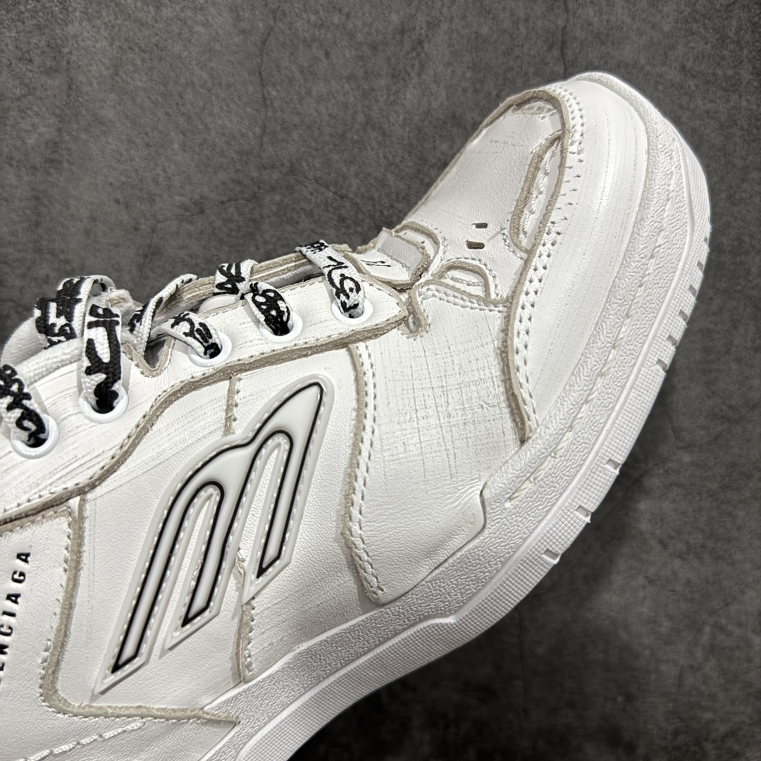 图片[6]-【纯原PK版】Balenciag 巴黎世家18代 最新Hamptons系列 情侣款 破损 做旧 休闲 运动鞋 顶级大厂出品 天花板品质 品质细节比工厂版本都要好很多 自行对比 原版购入开发做货 ▪️面料： 原版定制进口头层牛皮 ▪️内里：进口透气毛巾绒里 ▪️鞋底：原版开模防滑橡胶材质 ▪️底厚：3CM ▪️尺码： 35-46-选品中心