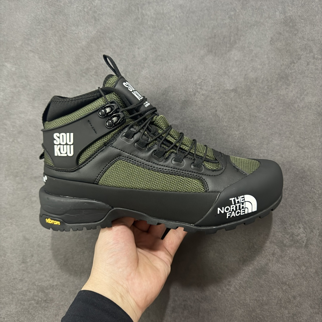 【公司级】北面 The North Face MEN\’S CHILKAT V Cognito WP 户外机能鞋 NF0A817BKX5-086 透气织物鞋面 户外耐磨徒步鞋 。具有出色的抓地力和稳定性，在户外越野中勇往直前！回弹性中底具有出色的缓震效果，高性能大底，强力抓地，从容应对多种地形！ 尺码： 36-45带半码-选品中心