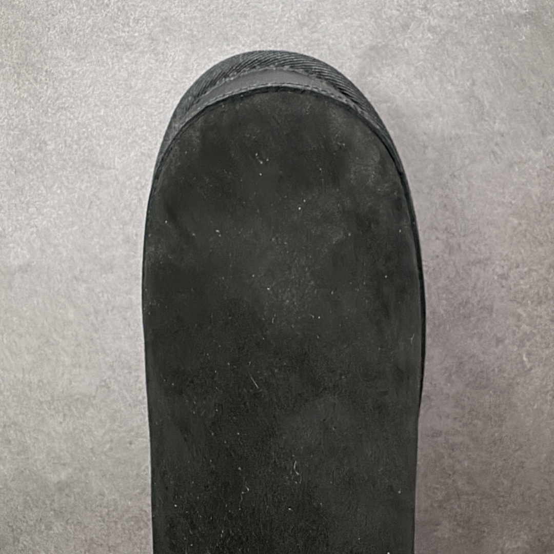 图片[8]-【纯原版】UGG LEISURE NOMAD SLIDE冬季拖鞋雪地鞋 十年品牌制鞋代工厂生产线出品 注重每一处细节 隆丰A级真羊皮毛一体 完全遵循ZP工艺流程打造 货号：1174585 尺码：40-45无半码-选品中心