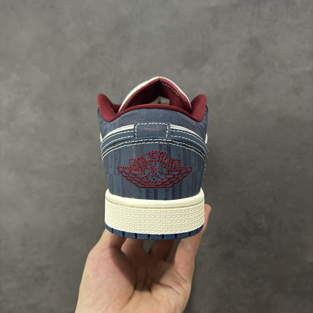 图片[4]-【定制版】Nike Jordan Air Jordan 1“Supreme联名——暗灰蓝” 高端定制 低帮 复古 减震 防滑 耐磨 篮球鞋 定制鞋盒 大厂纯原品质出货 超高清洁度 皮料切割干净无任何毛边 细节完美 货号：QG1988-015 尺码：36 36.5 37.5 38 38.5 39 40 40.5 41 42 42.5 43 44 44.5 45 编码：HXSB330340-选品中心