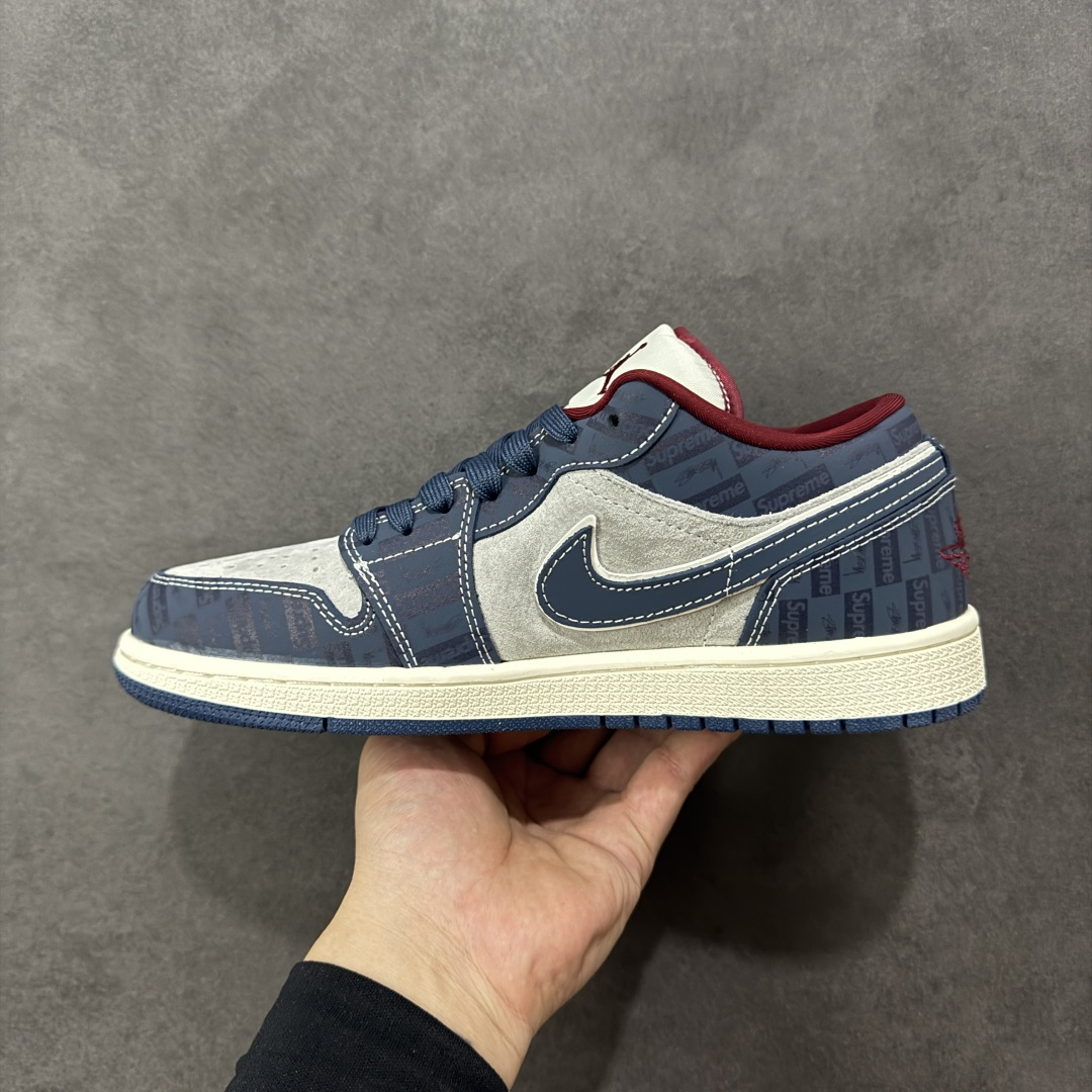 图片[2]-【定制版】Nike Jordan Air Jordan 1“Supreme联名——暗灰蓝” 高端定制 低帮 复古 减震 防滑 耐磨 篮球鞋 定制鞋盒 大厂纯原品质出货 超高清洁度 皮料切割干净无任何毛边 细节完美 货号：QG1988-015 尺码：36 36.5 37.5 38 38.5 39 40 40.5 41 42 42.5 43 44 44.5 45 编码：HXSB330340-选品中心