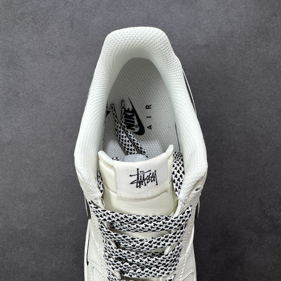 图片[7]-【定制版】NIke Air Force 1 \’07 Low “斯图西联名——米白生胶底”空军一号 低帮 运动鞋 休闲鞋 折边针车 工艺难度大 原楦头原纸板 原装鞋盒 定制五金配件 内置全掌气垫 原厂鞋底 货号：CS5288-055 尺码：36 36.5 37.5 38 38.5 39 40 40.5 41 42 42.5 43 44 44.5 45 编码：HXSA310320-选品中心