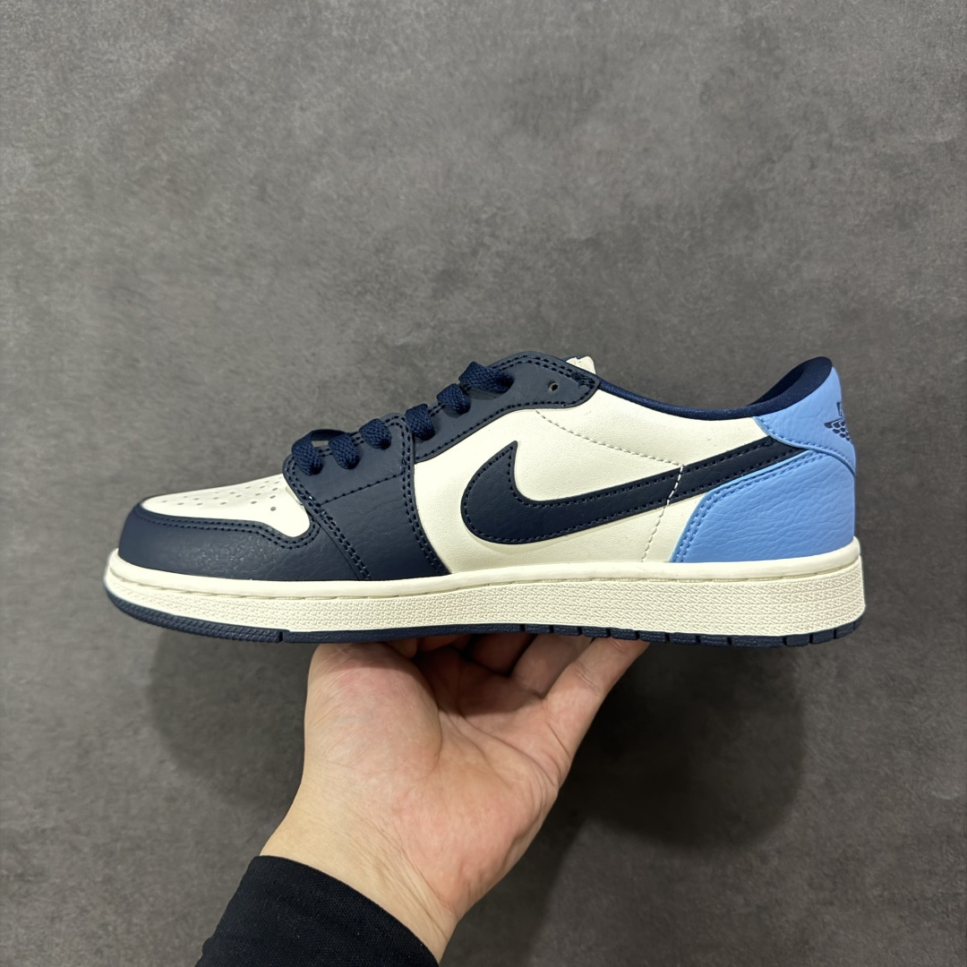 图片[2]-【H11版本】耐克Nike Air Jordan 1 AJ1经典复古经典低帮百搭文化篮球鞋 CZ0790-400 公司级真标半码制#原档案原数据开发版型#采用荔枝纹头层皮革鞋面材质#原厂立体填充鞋舌海绵#中底注胶孔及缜密中底拉帮工艺#原数据开发模具大底 尺码：35.5 36 36.5 37.5 38 38.5 39 40 40.5 41 42 42.5 43 44 44.5 45 46 47.5 编码：H11B270280-选品中心