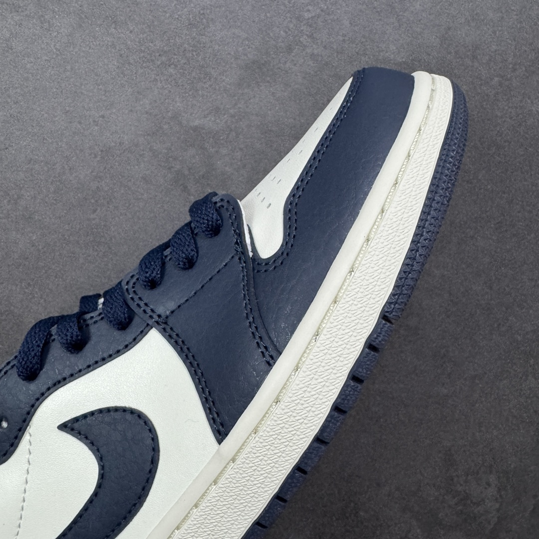 图片[5]-【H11版本】耐克Nike Air Jordan 1 AJ1经典复古经典低帮百搭文化篮球鞋 CZ0790-400 公司级真标半码制#原档案原数据开发版型#采用荔枝纹头层皮革鞋面材质#原厂立体填充鞋舌海绵#中底注胶孔及缜密中底拉帮工艺#原数据开发模具大底 尺码：35.5 36 36.5 37.5 38 38.5 39 40 40.5 41 42 42.5 43 44 44.5 45 46 47.5 编码：H11B270280-选品中心