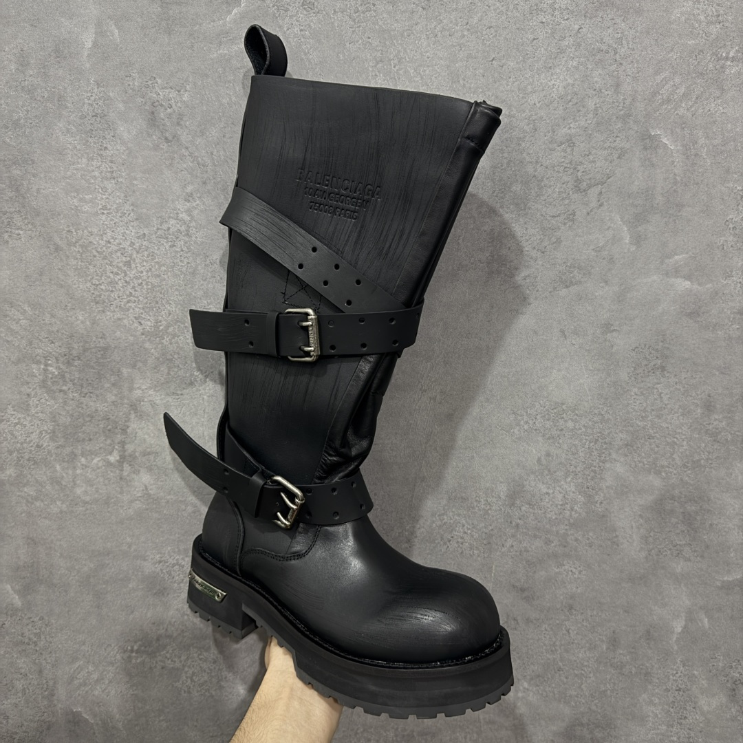 图片[3]-【广东纯原版本】Balenciaga 25新款酷飒毒液靴✨ 酷飒出街，超有个性，独特翻折设计，个性又前卫，金属扣点缀，酷感十足😘又美又飒，无论是日常出街还是时尚派对🎉它都是吸睛利器💯 对版甄选牛皮面料，羊皮内里，私模耐磨防滑橡胶大底 尺码：35-44-选品中心