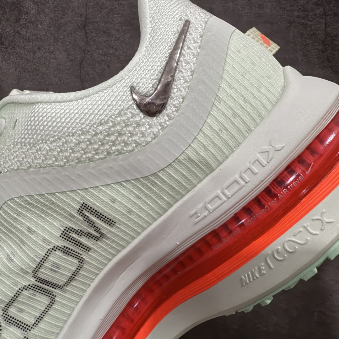 图片[7]-【XE纯原版】Nike Pegasus Premium Airscape 舒适百搭减震防滑耐磨透气 低帮跑步鞋     目前市场最强品质 原版购入开发 一切材质配件均匀原版一致 完美版型 高端玩家必推版本 高价零售必推版本 欢迎对比市面任意版本‼️ 这双鞋简直是时尚与科技的完美融合。 经典黑色鞋面，质感爆棚，搭配超亮眼的银色大勾子，瞬间成为街头焦点。 鞋侧独特小吊牌，细节满满，个性直接拉满。  脚下的全掌气垫更是亮点，红黑配色超吸睛，不仅颜值在线，缓震性能更是一绝。 不管是日常出街还是慢跑锻炼，都能给双脚极致舒适体验。  码数超全，36 – 46 码任你选！别犹豫啦，穿上它，轻松走出潮流范，开启你的时尚运动新旅程！   #独家原包 原底原料 开模打造  #原厂鞋标 高精密准度  #原楦原纸板开发 匹配原版98%以上  #后跟弧度 正确呈现  #原厂皮料 质感无敌  #皮料切割干净 无任何毛边 清洁度细节完美  货号：HQ2592-301 码段：36-46-选品中心