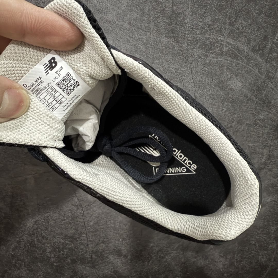 图片[7]-💰 260【纯原M版】New Balance NB204L 薄底鞋 薄底皮质鞋带德训miu系 减震耐磨包裹性支撑轻便 低帮 生活休闲鞋 男女同款 黑色 区别市面先行通货版本 市场唯一正确咖色 原材料打造 鞋身搭载EVA科技组合中底 附赠三副鞋带 适用多元穿搭场合为户外出行提供舒适长远的穿搭体验 货号：U204LMRA 尺码：36-44.5-选品中心