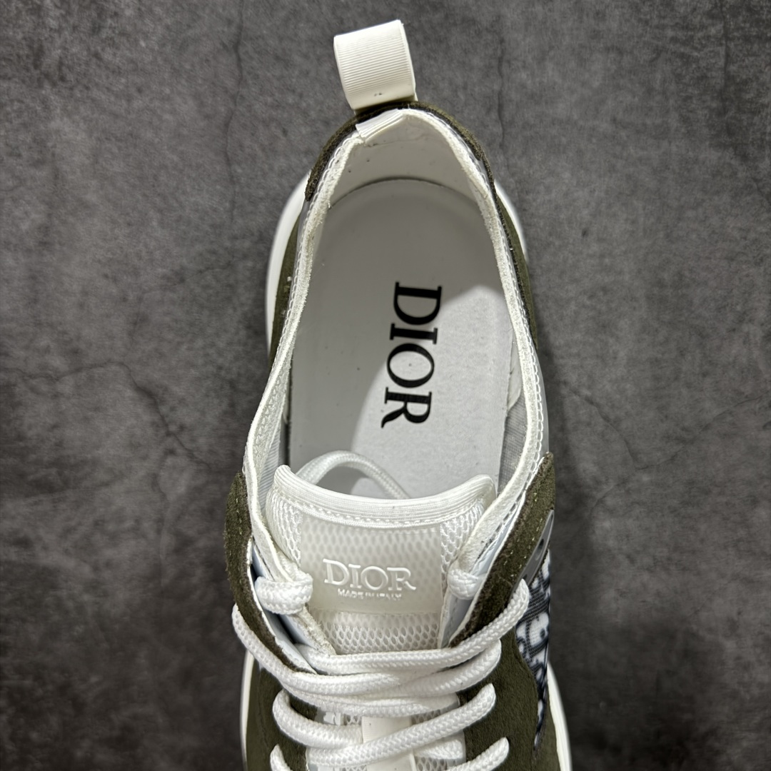 图片[8]-【广东礼盒版】Dior/迪奥 B25 Oblique Runner Sneaker 黑白 老爹风系带低帮透气休闲运动慢跑鞋 #原版购入开发 这款 B25 Runner运动鞋结合运动版型与 Dior 优雅的经典标识。采用迪奥灰和白色光滑牛皮革精心制作，饰以经典的米色和黑色 Oblique 印花提升格调。搭配白色纹理橡胶鞋底，可为各式休闲造型增添经典气质，更显精致 配送专柜精美包装，面料采用原版定制牛皮+Oblique 印花布 定制进口超细纤维 增高3.5CM 尺码：39 40 41 42 43 44 45 46-选品中心