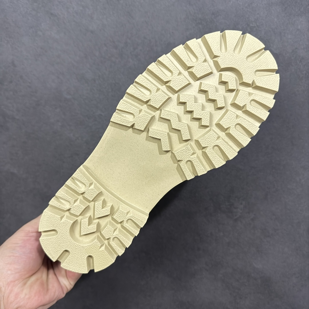 图片[9]-【广东纯原】2025秋冬Timberland 天伯伦/添柏岚经典高帮休闲男鞋 全新升级 广东大厂品质 原盒原包装 面料采用意大利顶级磨砂牛皮 搭配防臭防腐真皮乳胶鞋垫 给您完美的穿着体验 质量考究耐穿型男必备 专治不帅 高品质脚感一流 独家供应 颜色黑色 棕色 码数39 40 41 42 43 44 (皮鞋码) 编码：TLB260270-选品中心