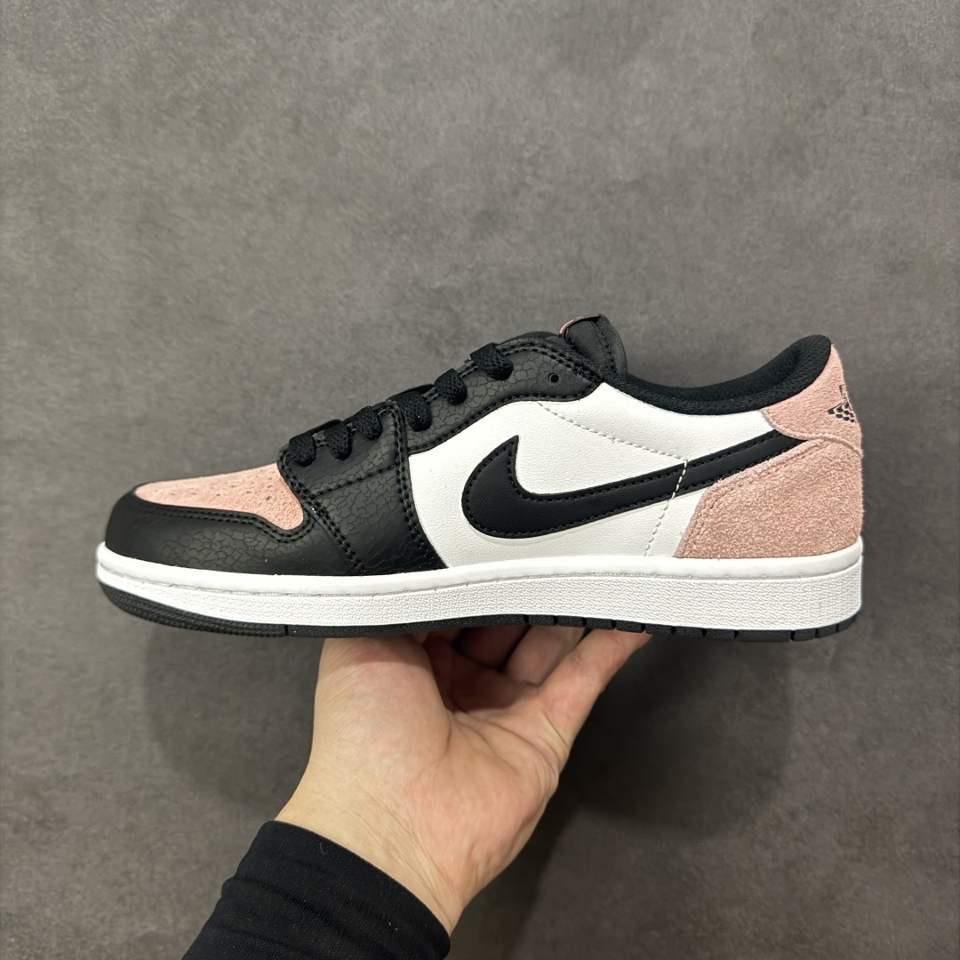 图片[2]-【H11版本】耐克Nike Air Jordan 1 AJ1经典复古经典低帮百搭文化篮球鞋 CZ0790-061 公司级真标半码制#原档案原数据开发版型#采用荔枝纹头层皮革鞋面材质#原厂立体填充鞋舌海绵#中底注胶孔及缜密中底拉帮工艺#原数据开发模具大底 尺码：35.5 36 36.5 37.5 38 38.5 39 40 40.5 41 42 42.5 43 44 44.5 45 46 47.5 编码：H11B270280-选品中心