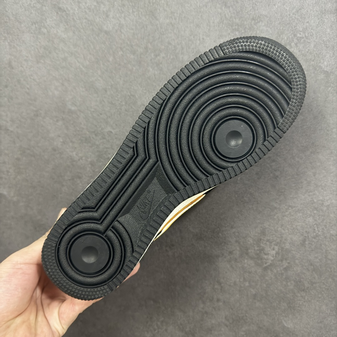 图片[9]-【定制版】NIke Air Force 1 \’07 Low “OFF-White联名——黑橙涂鸦”空军一号 低帮 运动鞋 休闲鞋 折边针车 工艺难度大 原楦头原纸板 原装鞋盒 定制五金配件 内置全掌气垫 原厂鞋底 货号：SY1388-001 尺码：36 36.5 37.5 38 38.5 39 40 40.5 41 42 42.5 43 44 44.5 45-选品中心