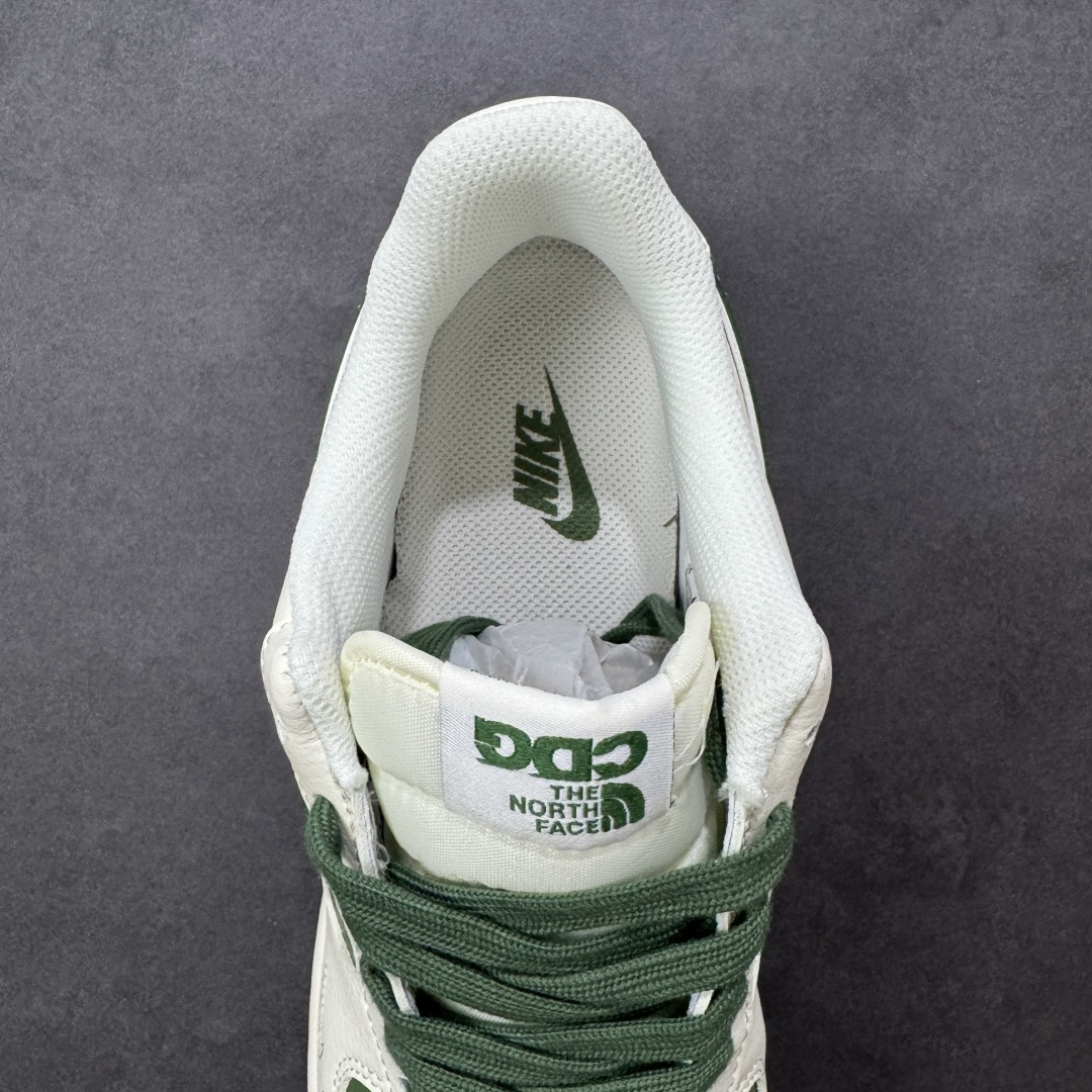 图片[7]-【定制版】Nike Air Force 1\’07 Low 北面联名 珠穆朗玛峰 空军一号低帮休闲板鞋  #原楦头原纸板 原装鞋盒 定制五金配件 内置全掌气垫 原厂鞋底 货号：JP8028-065  尺码：36 36.5 37.5 38 38.5 39 40 40.5 41 42 42.5 43 44 44.5 45-选品中心