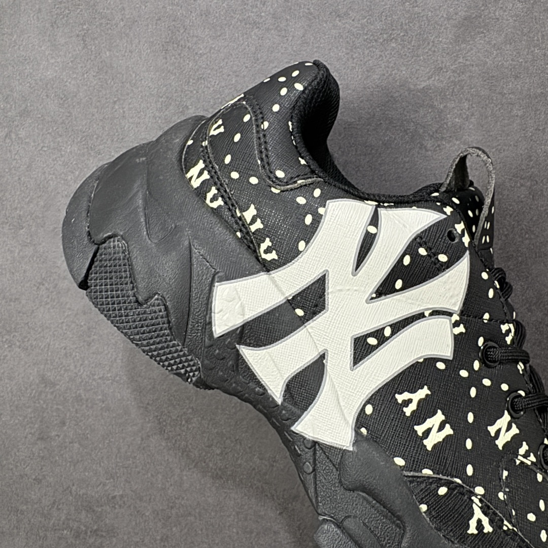 图片[6]-【纯原特价】MLB Chunky Dia Monogram 复古印花老爹鞋 后跟加厚 呵护脚后跟 立体保护软绵鞋口 轻松穿脱不磨脚 鞋头安全防撞包裹鞋头 符合人体结构 精心设计 行走柔软触感 鞋底耐磨性强 稳定性高 抓地更牢 不易打滑 进口纳米材质 原盒雷射防伪标 货号：3ASHMS13N 尺码：35-45-选品中心