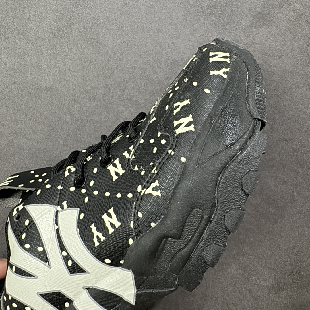 图片[5]-【纯原特价】MLB Chunky Dia Monogram 复古印花老爹鞋 后跟加厚 呵护脚后跟 立体保护软绵鞋口 轻松穿脱不磨脚 鞋头安全防撞包裹鞋头 符合人体结构 精心设计 行走柔软触感 鞋底耐磨性强 稳定性高 抓地更牢 不易打滑 进口纳米材质 原盒雷射防伪标 货号：3ASHMS13N 尺码：35-45-选品中心