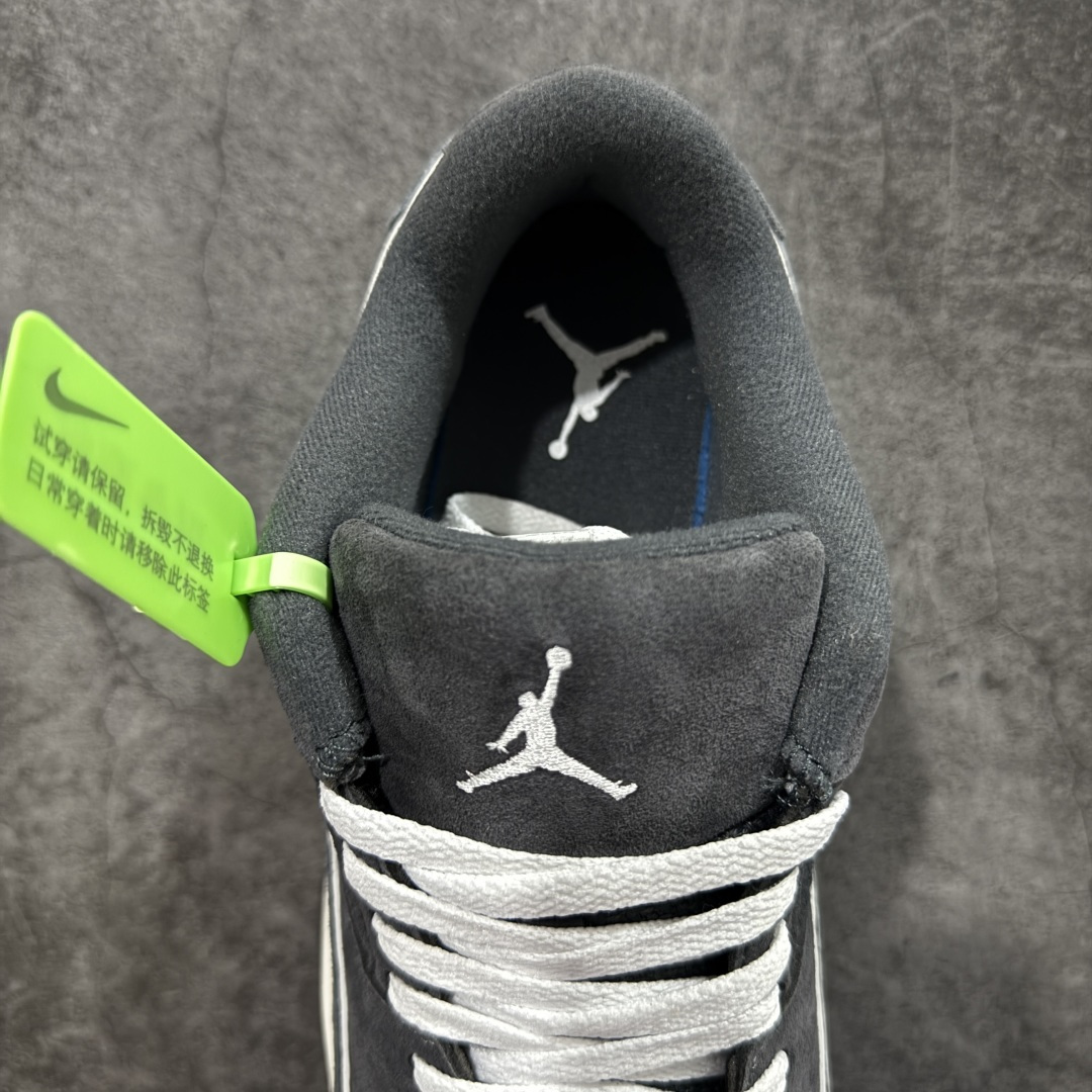 图片[8]-【神版】Air Jordan 4 Retro Flight Court 低帮 黑粉 AJ4 乔丹4代 aj4 乔4 低邦 黑粉 乔丹篮球鞋系列 目前此系列市场最优版本 头层带半码 区别市场通货 鞋款整体以黑色翻毛皮打造，搭配侧身黑色麂皮框架，鞋舌及后跟Jumpman Logo分别采用黑色、灰色刺绣点缀，后跟侧身Flighth字样也辅以灰色刺绣呈现，秉承轻量化的速度型篮球鞋设计思想完成设计，降低重量的同时提升舒适度，中底延续前作使用了分离式后掌可视化Air Soleb气垫。鞋带孔和后跟鞋提以籃网为造型灵感，将篮球运动巧妙融入到鞋款的设计之中，使鞋身整体富有流动性、节奏感和优雅气质。 货号：HF3255-002 尺码：36 36.5 37.5 38 38.5 39 40 40.5 41 42 42.5 43 44 44.5 45-选品中心