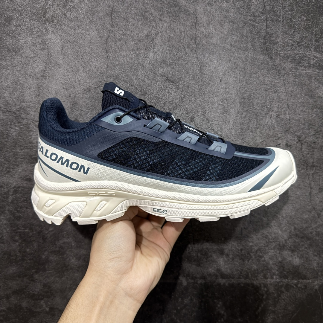 【PK升级版】SALOMON XT-6 FT 萨洛蒙潮流越野机能户外功能鞋 471510 全新版本出货 好货不怕晚 品质 细节 材料都是肉眼可以见！ 售前售后也是其它工厂无法匹敌！ 纯原外贸平台特供订单 耗时半年巨作 全套原纸板楦头开发 原厂特供网布配套加持 确保原汁原味 完美呈现版型 原档数据独家私模五层组合大底 原装Ortholite轻量化鞋垫 中底布带钢印编号 原厂TPU锁扣 进口港宝加持 后跟自然饱满 还原公司包裹性 鞋面以“锯齿”状的包裹系统呈现 在基色底之下加入了各种色点缀 将公司的最新技术和时尚前卫的造型融入耐用的长跑款式中 鞋面由 TPU 薄膜制成 并焊接在高耐磨网眼上 使其既时尚又坚固 由 ACS底盘支撑 可增强稳定性和支撑力 以及由橡胶凸耳 Contragrip外底覆盖的 EVA 缓冲中底 旨在应对崎岖的地形 鞋舌上的彩色Salomon 标签、Quicklace 系统以及鞋头、鞋舌和鞋跟上的附加品牌使细节更加完美 让穿着者可以轻松驾驭户外与通勤下的任何运动生活场景 无缝鞋身户外随意纵横 颜值与脚感兼备 出街通勤 绝对非常吸睛 你值得拥有 尺码：36 36.5 37.5 38 38.5 39 40 40.5 41 42 42.5 43 44 44.5 45-选品中心