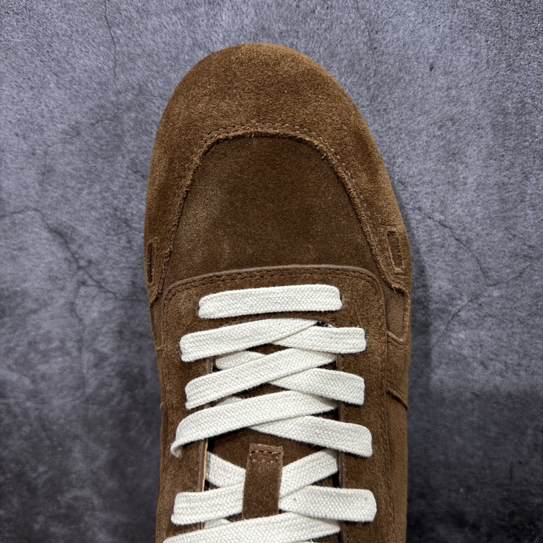 图片[5]-【佛山超A版】2025 Rick Owens Minimal 欧文斯新款情侣款复古板鞋黑暗系 休闲运动鞋 原版购入开发 做货 掌握时尚的默契，采用全粒面小牛皮，散发出品质与独特设计的高级光芒。每一寸的小牛皮，都是奢华的代名词，触感柔软，充满贵族气息。这不仅仅是一款材质，更是对时尚品位的完美追求。搭配你的潮流穿搭，瞬间让整体品质提升。 鞋面：原版定制进口反绒皮➕粒面小牛皮 内里：进口丝绸羊皮 大底：原版开模橡胶大底 尺码：39-45-选品中心