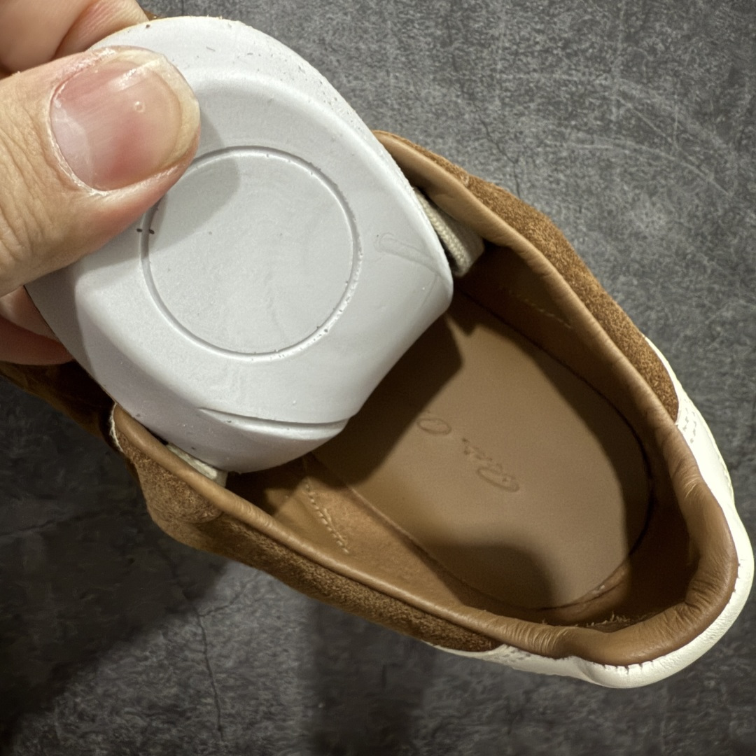 图片[7]-【佛山超A版】2025 Rick Owens Minimal 欧文斯新款情侣款复古板鞋黑暗系 休闲运动鞋 原版购入开发 做货 掌握时尚的默契，采用全粒面小牛皮，散发出品质与独特设计的高级光芒。每一寸的小牛皮，都是奢华的代名词，触感柔软，充满贵族气息。这不仅仅是一款材质，更是对时尚品位的完美追求。搭配你的潮流穿搭，瞬间让整体品质提升。 鞋面：原版定制进口反绒皮➕粒面小牛皮 内里：进口丝绸羊皮 大底：原版开模橡胶大底 尺码：39-45-选品中心