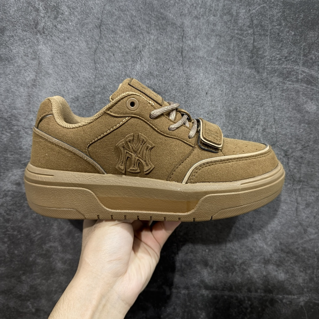 【纯原升级版】韩国洋基队NY大标潮流老爹鞋 MLB小白鞋市面上唯一顶级纯原版本 原材料打造 原楦原档案数据开发版型 完美鞋头弧度/后套收口效果🆚市面文案版本‼️ 原厂立体填充鞋舌海绵 中底注胶孔原数据开发模具大底 原厂转印标 保证不掉字 内增高6cm 原厂1：1模具开发 原厂进口纳米材质 原厂 全套手提袋 原盒雷射防伪标包装 天猫订单品质 官网尺码35 36 36.5 37.5 38 38.5 39 40 40.5 41 42 42.5 43 44 45-选品中心