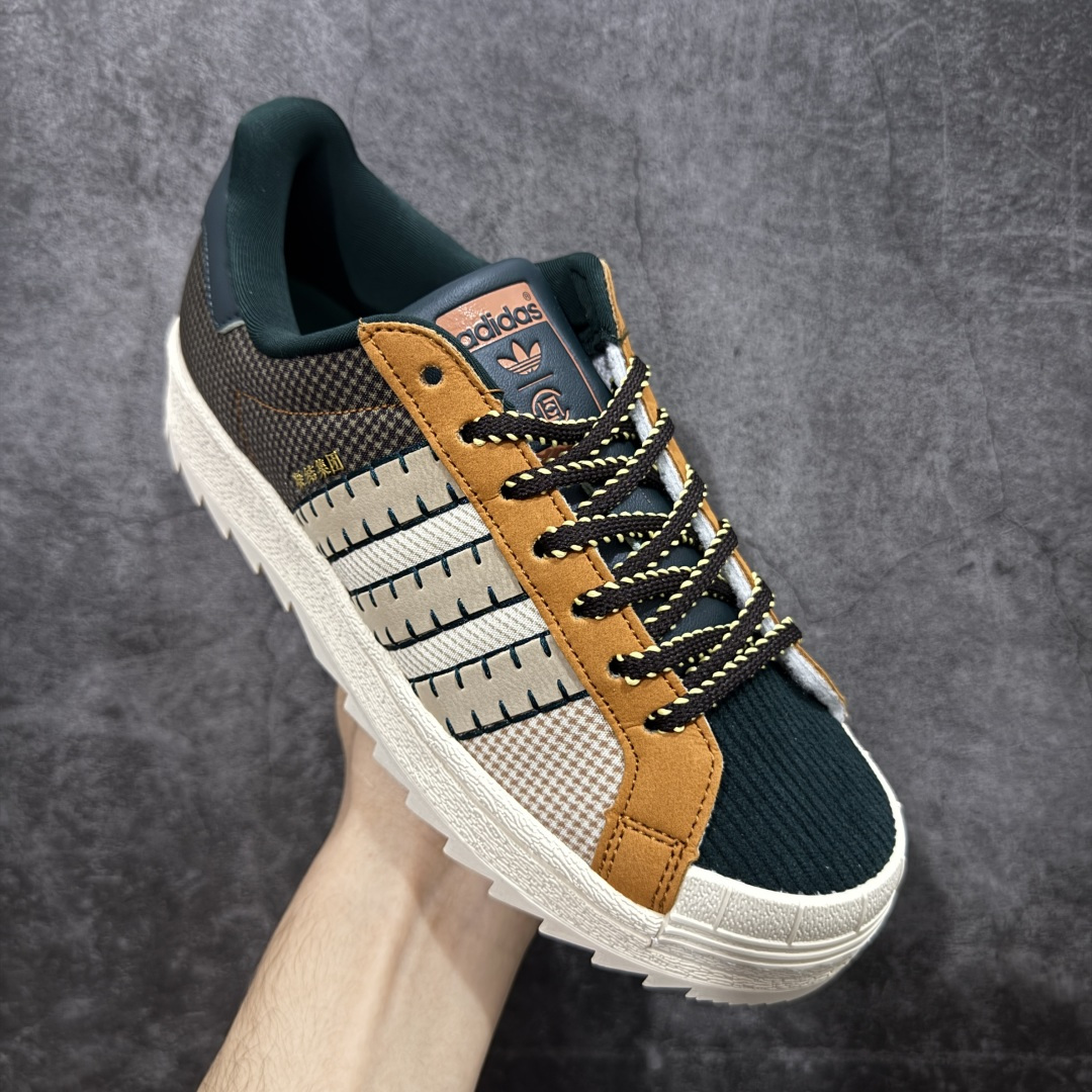 图片[3]-【公司级】 CLOT x adidas originals SUPERSTAR PATCHWORK 舒适百搭 鸳鸯 生活休闲鞋 男女同款 米棕 Adidas Originals Superstar 冠希联名 贝壳头休闲板鞋 独家控货 平台正单 全鞋百分百原材料 全鞋电脑针车 Logo针车间距针数原版一致 皮料切割冲裁零瑕疵 原鞋一致含胶量大底 原盒中文内外标 大几率过验 不对比市面只对比原鞋 只服务最高端市 货号：JR6490 尺码：35 36 36.5 37 38 38.5 39 40 40.5 41 42 42.5 43 44 45-选品中心