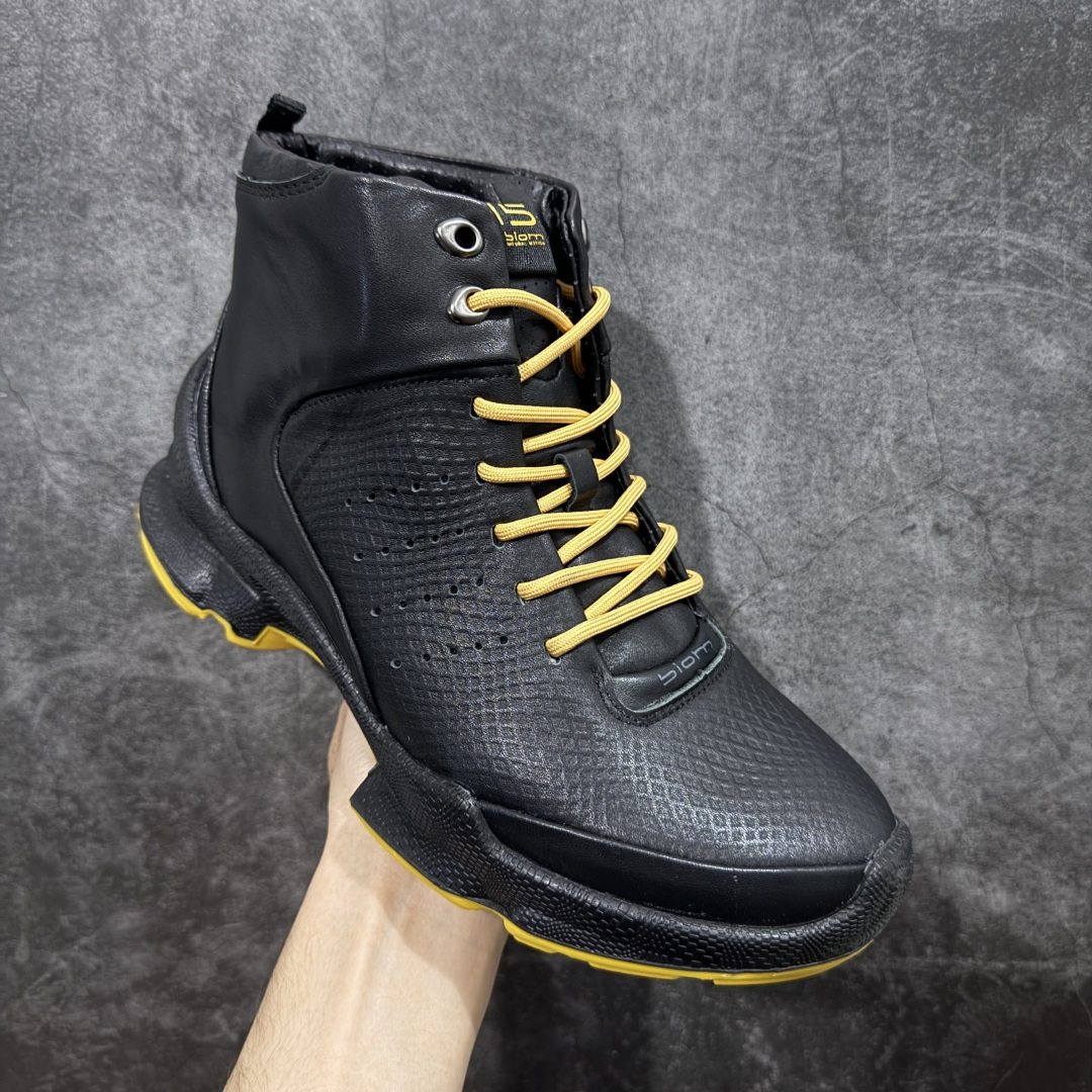 图片[3]-【广东纯原】Ecco爱步 Biom C 牛皮 轻盈舒适及踝高帮户外靴 ECCO以三大核心特征为依托：北欧设计风格、鞋履制作、积极的生活方式。北欧设计风格：北欧设计特点是独特、有格调、实用和简约，并且品质优良。鞋履制作：ECCO钟爱鞋履制作以及一切与鞋履制作相关的事物。积极的生活方式：ECCO的创始人希望制作出的鞋履无需磨合，即可完美贴合脚型，帮助人们享受行走的乐趣。ECCO的成功源自其产品质量和创新的技术水平，恪守“鞋遵循双足”的设计理念，将的舒适度和风格融为一体。ECCO跑遍全世界寻找创新的原料。从制革制鞋一体化的设置，源头上控制皮革质量，确保对人体无害。 尺码：38 39 40 41 42 43 44 （皮鞋码）-选品中心