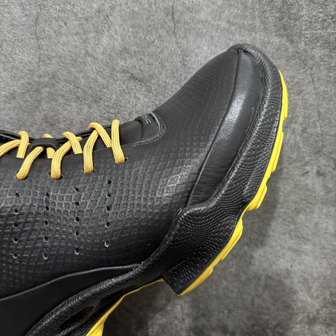 图片[6]-【广东纯原】Ecco爱步 Biom C 牛皮 轻盈舒适及踝高帮户外靴 ECCO以三大核心特征为依托：北欧设计风格、鞋履制作、积极的生活方式。北欧设计风格：北欧设计特点是独特、有格调、实用和简约，并且品质优良。鞋履制作：ECCO钟爱鞋履制作以及一切与鞋履制作相关的事物。积极的生活方式：ECCO的创始人希望制作出的鞋履无需磨合，即可完美贴合脚型，帮助人们享受行走的乐趣。ECCO的成功源自其产品质量和创新的技术水平，恪守“鞋遵循双足”的设计理念，将的舒适度和风格融为一体。ECCO跑遍全世界寻找创新的原料。从制革制鞋一体化的设置，源头上控制皮革质量，确保对人体无害。 尺码：38 39 40 41 42 43 44 （皮鞋码）-选品中心