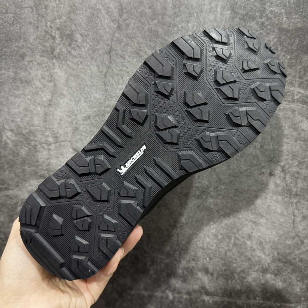 图片[9]-【公司级】DESCENTE BOA 迪桑特缓时尚休闲运动覆盖防水男子越野跑鞋 内里加绒 官方同步 正确细节 正确白色标 正确米其林大底 区别市场错版 适合技术路线单日徒步穿着 aeriosflgtx鞋受到长途野外跑步鞋的启发，适合在变化的地形上进行快速轻快的徒步旅行穿着，舒适而有支撑性，使您充满信心。 该设计与脚部融为一体，可最大限度地减少摩擦，鞋面gore-tex保护膜具有超强防水效果，采用gore隐形适体(invisiblefit)技术，更轻薄舒适。鞋子鞋外底结构vibram®橡胶化合材料，防滑耐磨耐用，tpu鞋头可防磨损，压缩eva泡沫内底以及一体的tpu铁芯提高了灵活性和稳定性。这是一款集功能，户外，颜值于一体的超强登山鞋，强烈推荐💪🏻 尺码： 39-45-选品中心