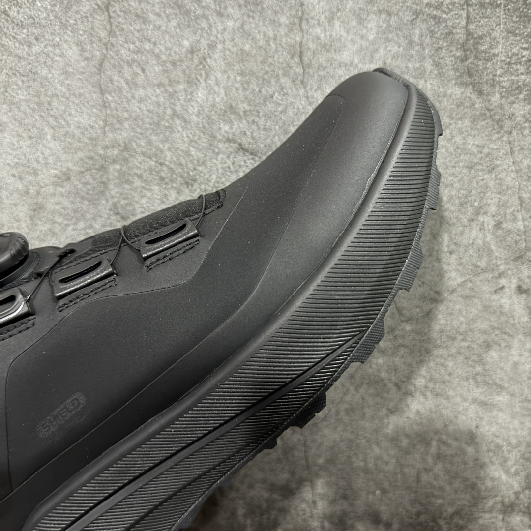 图片[6]-【公司级】DESCENTE BOA 迪桑特缓时尚休闲运动覆盖防水男子越野跑鞋 内里加绒 官方同步 正确细节 正确白色标 正确米其林大底 区别市场错版 适合技术路线单日徒步穿着 aeriosflgtx鞋受到长途野外跑步鞋的启发，适合在变化的地形上进行快速轻快的徒步旅行穿着，舒适而有支撑性，使您充满信心。 该设计与脚部融为一体，可最大限度地减少摩擦，鞋面gore-tex保护膜具有超强防水效果，采用gore隐形适体(invisiblefit)技术，更轻薄舒适。鞋子鞋外底结构vibram®橡胶化合材料，防滑耐磨耐用，tpu鞋头可防磨损，压缩eva泡沫内底以及一体的tpu铁芯提高了灵活性和稳定性。这是一款集功能，户外，颜值于一体的超强登山鞋，强烈推荐💪🏻 尺码： 39-45-选品中心