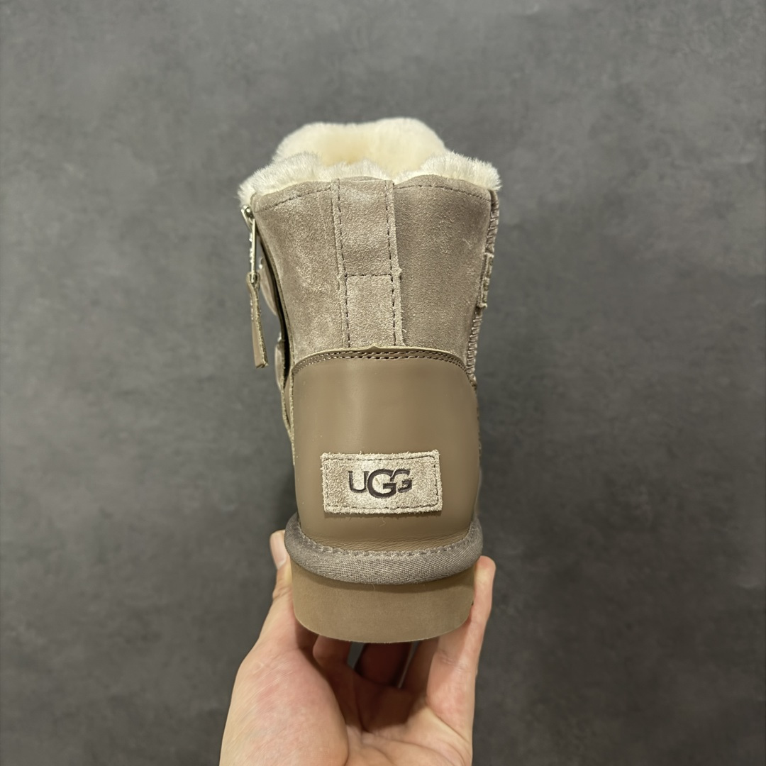 图片[4]-【纯原版】UGG RETROCHICLACE冬季雪地鞋雪地靴工装靴系列 十年品牌制鞋代工厂生产线出品 注重每一处细节 隆丰A级真羊皮毛一体 完全遵循ZP工艺流程打造 货号：1174574 尺码：35-40无半码-选品中心