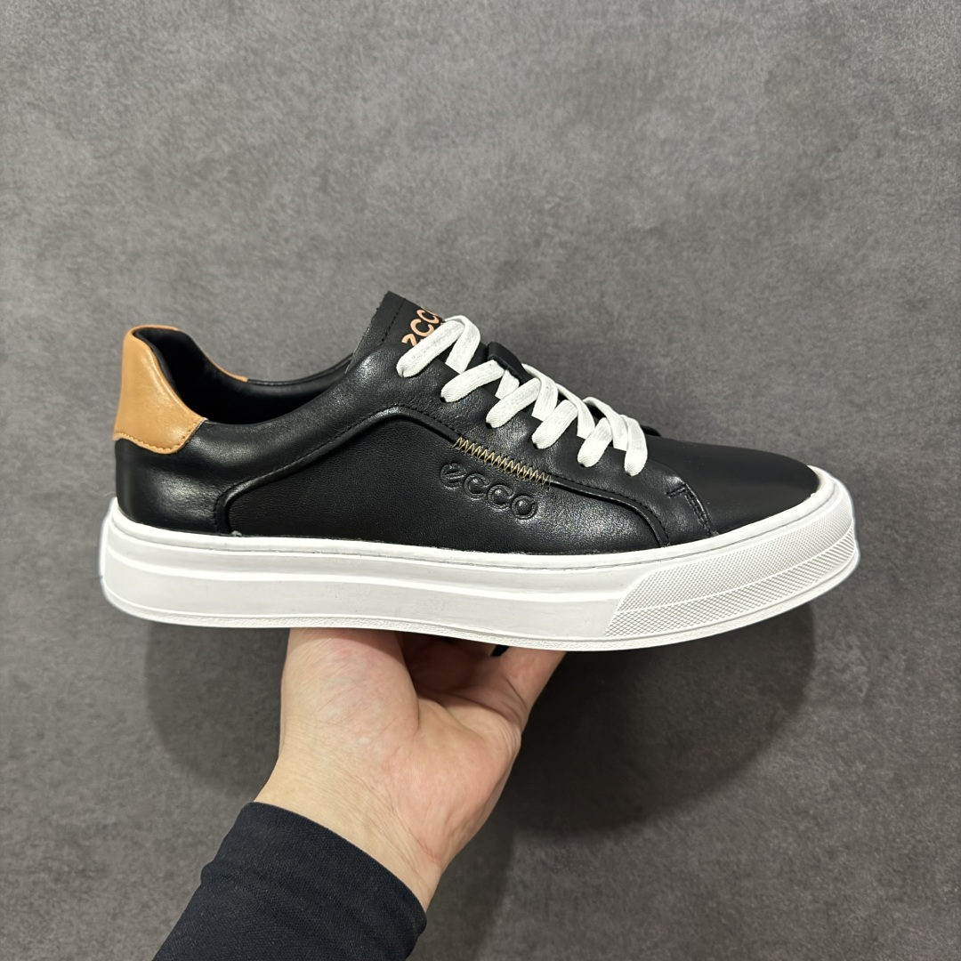 【公司级】Ecco 爱步 2022新款柔酷7号系列低帮百搭休闲板鞋 #黄景瑜同款 专柜热销款 1:1复刻 纯手工打造 质感妥妥的 !鞋面采用进口小牛皮+透气头层猪皮里,鞋底采用高端顶级TPR环保科技材料 磨具贴合鞋底给你不一样的缓力性能 特点 舒适 增强运动性 高端大气时尚不失稳重 值得推荐! 货号:983257-01001 尺码:38 39 40 41 42 43 44 皮鞋码-选品中心