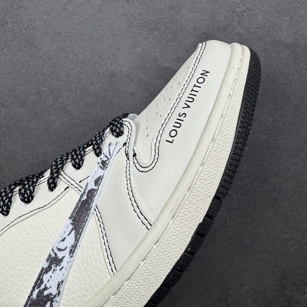 图片[5]-【定制版】#Louis Vuitton x Air Jordan 1 Low 定制配色 Lv联名 乔1 AJ1经典低帮休闲百搭板鞋   公司级版本 定制鞋盒 大厂流水生产 超高清洁度 皮料切割干净无任何毛边 细节完美 橡胶大底 耐磨防滑 舒适上脚 货号：XS7089-616  尺码：36 36.5 37.5 38 38.5 39 40 40.5 41 42 42.5 43 44 44.5 45 编码：HXSB330340-选品中心