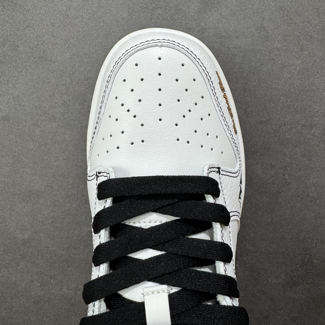 图片[8]-【定制版】#The North Face x Nk SB Dunk Low 定制配色 北面联名 复古低帮休闲百搭板鞋 公司级版本 定制鞋盒 大厂流水生产 超高清洁度 皮料切割干净无任何毛边 橡胶大底 防滑耐磨 舒适上脚 货号：YF9511-911  尺码：36 36.5 37.5 38 38.5 39 40 40.5 41 42 42.5 43 44 44.5 45 编码：HXSB330340-选品中心