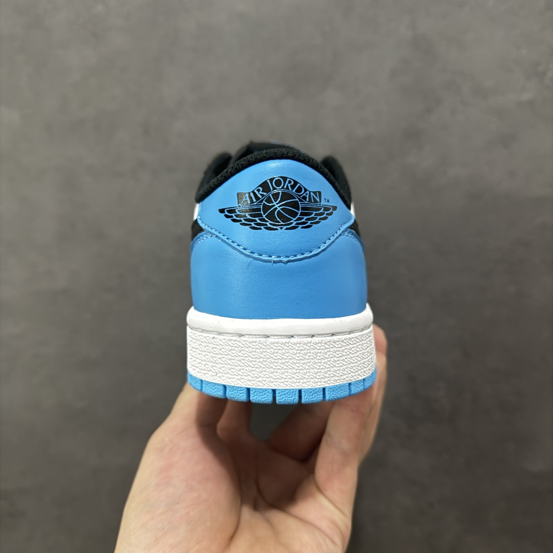 图片[4]-【H11版本】耐克Nike Air Jordan 1 AJ1经典复古经典低帮百搭文化篮球鞋 CZ0790-104 公司级真标半码制#原档案原数据开发版型#采用荔枝纹头层皮革鞋面材质#原厂立体填充鞋舌海绵#中底注胶孔及缜密中底拉帮工艺#原数据开发模具大底 尺码：35.5 36 36.5 37.5 38 38.5 39 40 40.5 41 42 42.5 43 44 44.5 45 46 47.5 编码：H11B270280-选品中心
