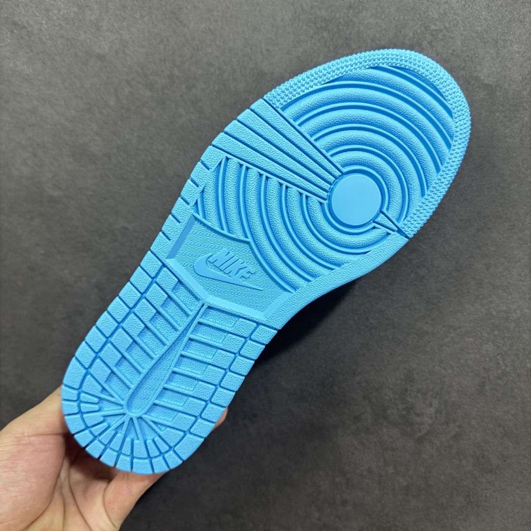 图片[9]-【H11版本】耐克Nike Air Jordan 1 AJ1经典复古经典低帮百搭文化篮球鞋 CZ0790-104 公司级真标半码制#原档案原数据开发版型#采用荔枝纹头层皮革鞋面材质#原厂立体填充鞋舌海绵#中底注胶孔及缜密中底拉帮工艺#原数据开发模具大底 尺码：35.5 36 36.5 37.5 38 38.5 39 40 40.5 41 42 42.5 43 44 44.5 45 46 47.5 编码：H11B270280-选品中心