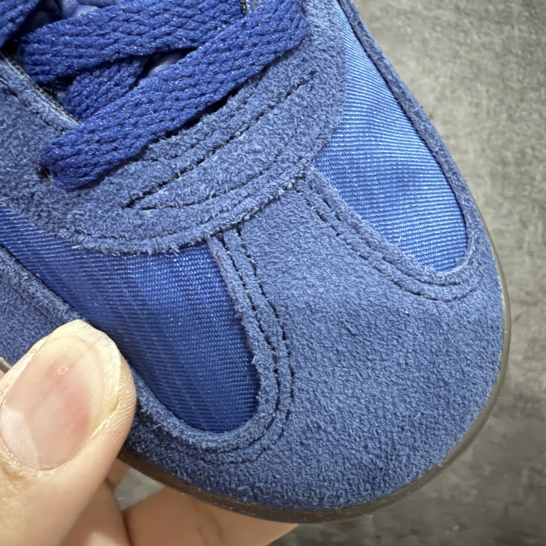 图片[4]-【XC2.0版本】Adidas Originals Gazelle Indoor 防滑低帮T头德训鞋 GZ复古系列 蓝白 JS1410 全新升级批次 正确原厂材料 非普通版本 市场顶级版本完美还原zp细节，注意区别市场任何版本，完全不是一路货色‼️ 全鞋原材料打造，无任何色差，正确鞋型，后跟港宝材料定型，正确微透生胶大底，反口内里头层细腻小牛皮，纸板中底 鞋垫背胶，侧面正确烫金压印字母，所有细节完美还原‼️ 尺码：35.5 36 36.5 37 38 38.5 39 40 40.5 41 42 42.5 43 44 44.5 45-选品中心