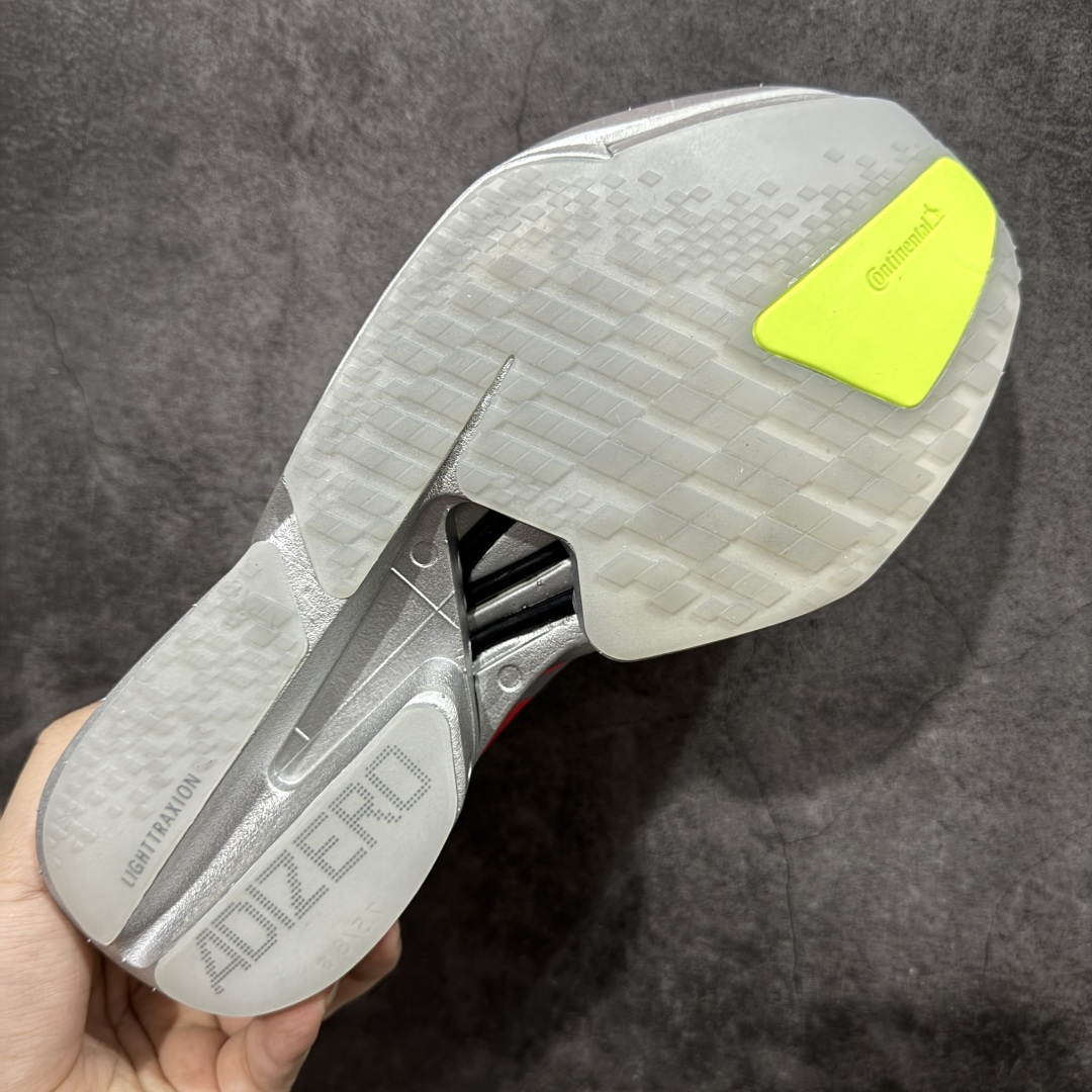 图片[9]-【NO.1纯原】Adidas Adizero Adios Pro 4 M竞训跑步鞋 银红色 JR6372 市场独一档品质 区别所有版本 原鞋购入开发数月 原材料 原档案打造 细节版型一比一 独立双层组合底私模. 搭配ENERGYRODS 2.0真碳柱，每一步都动力满满 鞋面用的是Lightlock技术，轻透又贴合，就像给脚定制的一样。 中底是全掌Lightstrike Pro泡棉，软弹感超绝 真正一比一还原真实脚感💪🏻 尺码：36 36.5 37 38 38.5 39 40 40.5 41 42 42.5 43 44 44.5 45 46-选品中心