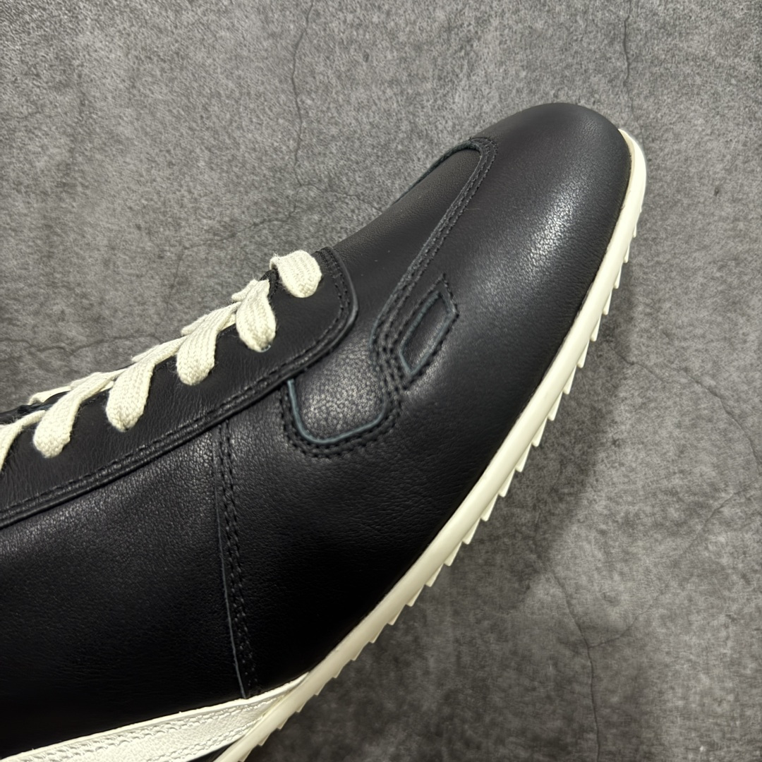 图片[6]-【佛山超A版】2025 Rick Owens Minimal 欧文斯新款情侣款复古板鞋黑暗系 休闲运动鞋 原版购入开发 做货 掌握时尚的默契，采用全粒面小牛皮，散发出品质与独特设计的高级光芒。每一寸的小牛皮，都是奢华的代名词，触感柔软，充满贵族气息。这不仅仅是一款材质，更是对时尚品位的完美追求。搭配你的潮流穿搭，瞬间让整体品质提升。 鞋面：原版定制进口反绒皮➕粒面小牛皮 内里：进口丝绸羊皮 大底：原版开模橡胶大底 尺码：39-45-选品中心