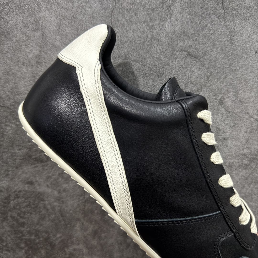 图片[7]-【佛山超A版】2025 Rick Owens Minimal 欧文斯新款情侣款复古板鞋黑暗系 休闲运动鞋 原版购入开发 做货 掌握时尚的默契，采用全粒面小牛皮，散发出品质与独特设计的高级光芒。每一寸的小牛皮，都是奢华的代名词，触感柔软，充满贵族气息。这不仅仅是一款材质，更是对时尚品位的完美追求。搭配你的潮流穿搭，瞬间让整体品质提升。 鞋面：原版定制进口反绒皮➕粒面小牛皮 内里：进口丝绸羊皮 大底：原版开模橡胶大底 尺码：39-45-选品中心
