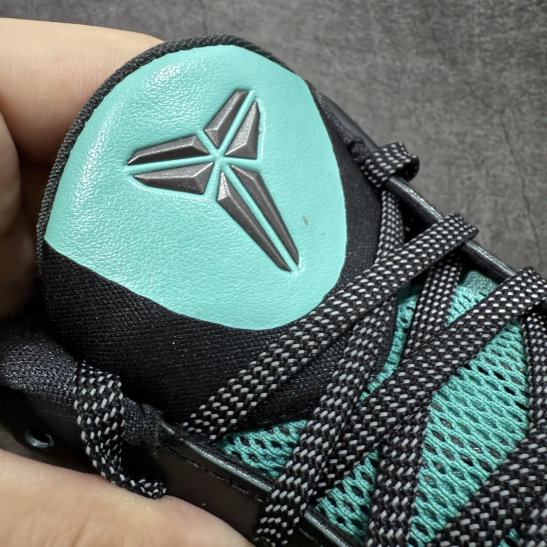 图片[6]-【S2纯原】NK Zoom Kobe ZK5 科比5代 黑绿 IH0274-300 Zoom Turbo气垫➕后掌EVA缓震 实战配置直接拉满 原楦纸板开发 鞋身流线型、后跟塑形 区分土肥圆 原档数据3D打印 鞋面细节匹配原版 全身鞋材卡料色独家定制 唯一正确喷漆SWOOSH NK专利Flyknit飞线科技，给予鞋身足够抗扭矩力 真实底模最大48.5 实战利器 专供海外市场 尺码：40 40.5 41 42 42.5 43 44 44.5 45 46 47.5 48.5 （脚宽、脚胖 建议买大半码） 编码：TT490520-选品中心