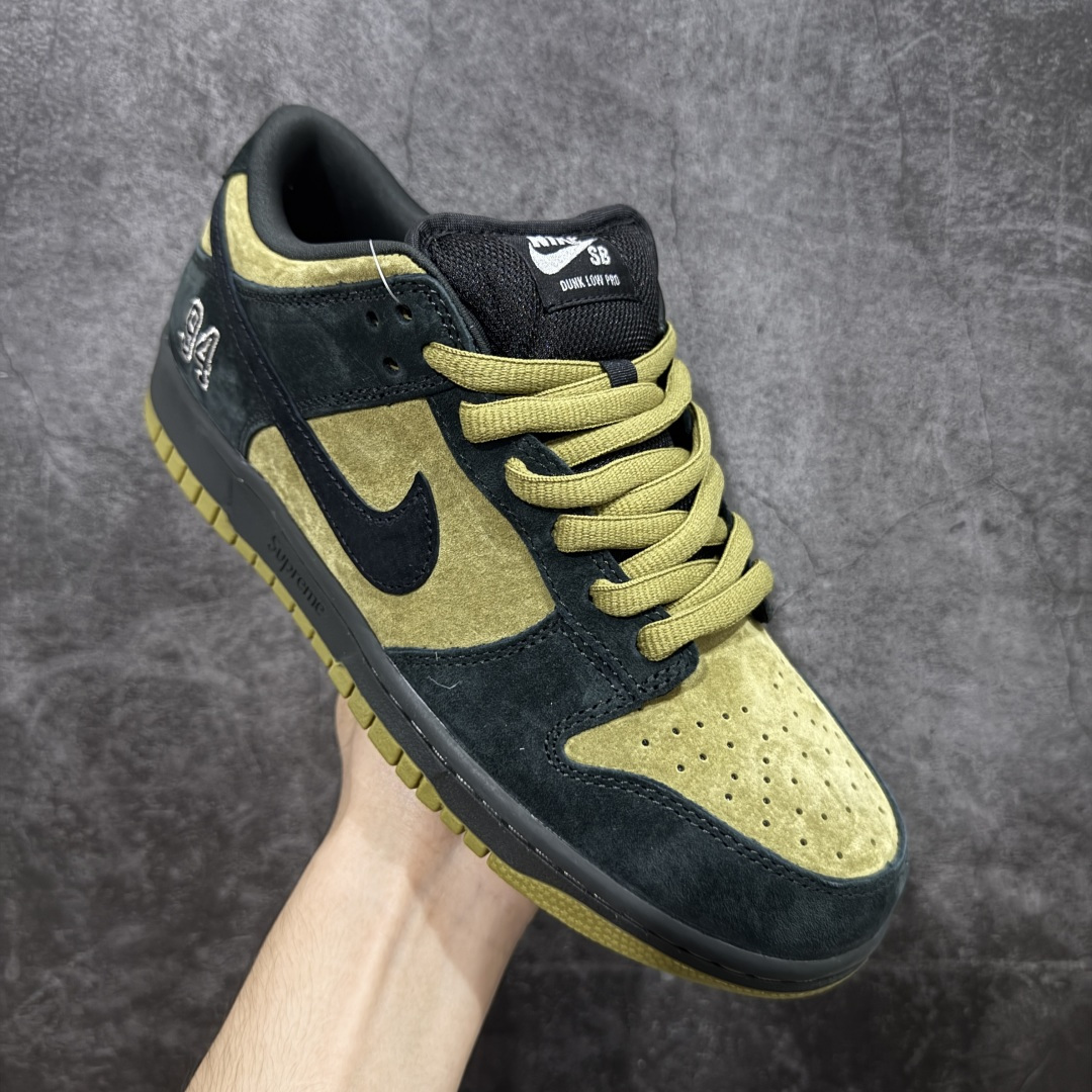 图片[3]-【纯原M版】 Supreme x Nike SB DUNK 低帮联名板鞋 货号：HQ8487-300 国内一线头部大厂出品 高端零售专供品质 全套原厂数据 原厂皮料 原厂辅料打造 德国进口真空加硫定型工艺 一码一模 真实半码 全方位细节全部到位 细节处理比正品更顶！ 尺码：40 40.5 41 42 42.5 43 44 44.5 45 46 47.5-选品中心