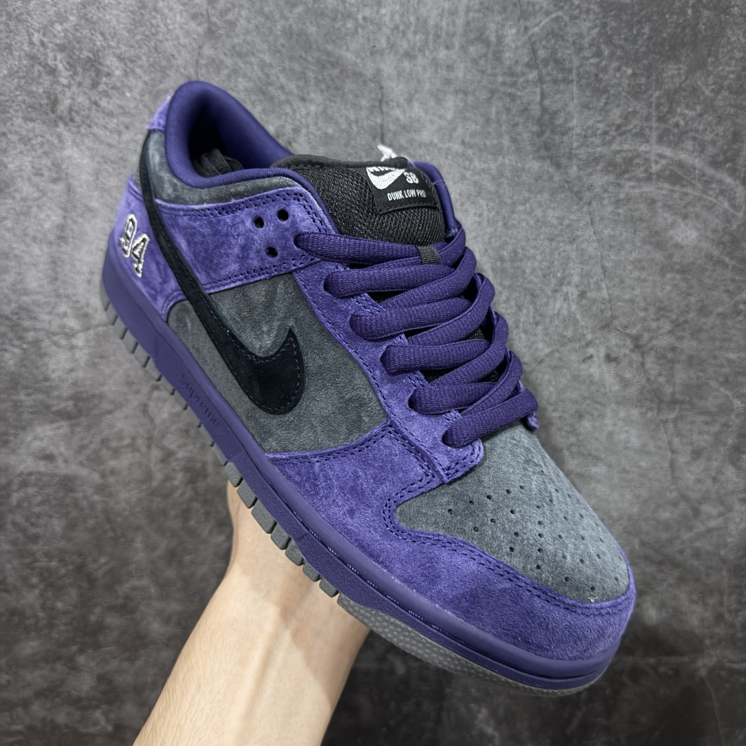 图片[3]-【纯原M版】 Supreme x Nike SB DUNK 低帮联名板鞋 货号：HQ8487-500 国内一线头部大厂出品 高端零售专供品质 全套原厂数据 原厂皮料 原厂辅料打造 德国进口真空加硫定型工艺 一码一模 真实半码 全方位细节全部到位 细节处理比正品更顶！ 尺码：40 40.5 41 42 42.5 43 44 44.5 45 46 47.5-选品中心