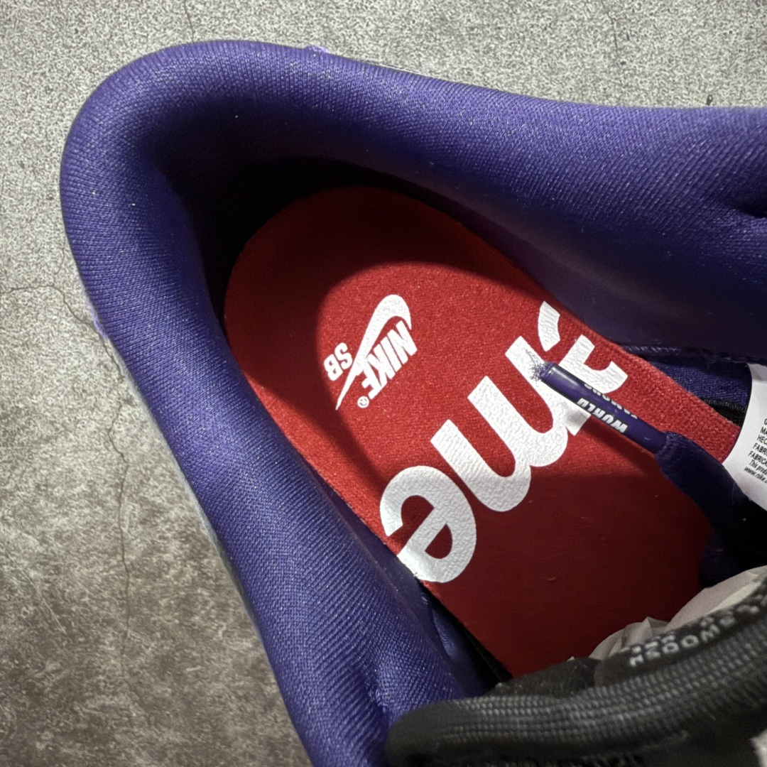图片[8]-【纯原M版】 Supreme x Nike SB DUNK 低帮联名板鞋 货号：HQ8487-500 国内一线头部大厂出品 高端零售专供品质 全套原厂数据 原厂皮料 原厂辅料打造 德国进口真空加硫定型工艺 一码一模 真实半码 全方位细节全部到位 细节处理比正品更顶！ 尺码：40 40.5 41 42 42.5 43 44 44.5 45 46 47.5-选品中心