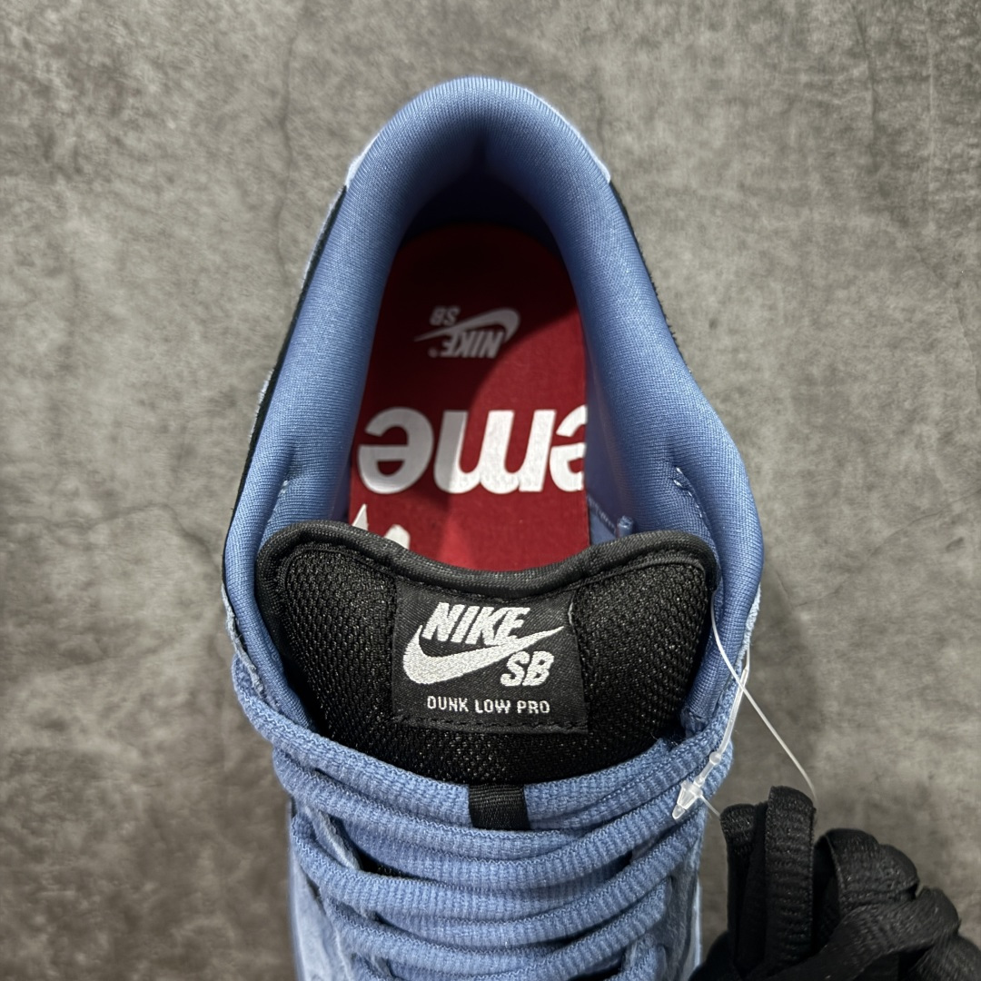 图片[8]-【纯原M版】 Supreme x Nike SB DUNK 低帮联名板鞋 货号：HQ8487-400 国内一线头部大厂出品 高端零售专供品质 全套原厂数据 原厂皮料 原厂辅料打造 德国进口真空加硫定型工艺 一码一模 真实半码 全方位细节全部到位 细节处理比正品更顶！ 尺码：40 40.5 41 42 42.5 43 44 44.5 45 46 47.5-选品中心