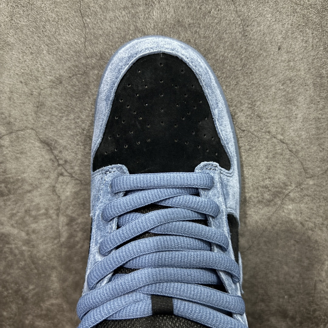 图片[5]-【纯原M版】 Supreme x Nike SB DUNK 低帮联名板鞋 货号：HQ8487-400 国内一线头部大厂出品 高端零售专供品质 全套原厂数据 原厂皮料 原厂辅料打造 德国进口真空加硫定型工艺 一码一模 真实半码 全方位细节全部到位 细节处理比正品更顶！ 尺码：40 40.5 41 42 42.5 43 44 44.5 45 46 47.5-选品中心