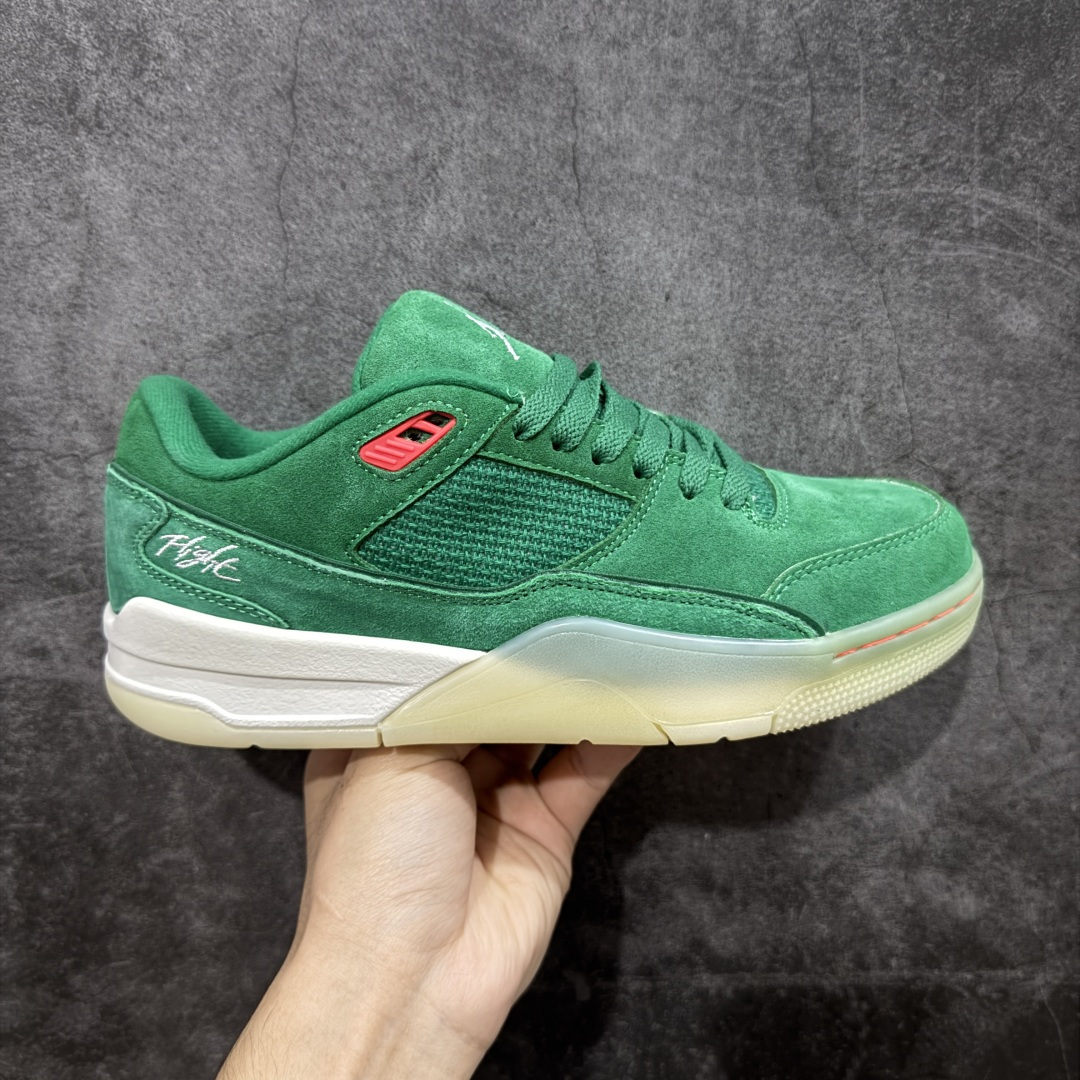 【神版】Air Jordan 4 Retro Flight Court 低帮 黑粉 AJ4 乔丹4代 aj4 乔4 低邦 乔丹篮球鞋系列 目前此系列市场最优版本 头层带半码 区别市场通货 鞋款整体以黑色翻毛皮打造，搭配侧身黑色麂皮框架，鞋舌及后跟Jumpman Logo分别采用黑色、灰色刺绣点缀，后跟侧身Flighth字样也辅以灰色刺绣呈现，秉承轻量化的速度型篮球鞋设计思想完成设计，降低重量的同时提升舒适度，中底延续前作使用了分离式后掌可视化Air Soleb气垫。鞋带孔和后跟鞋提以籃网为造型灵感，将篮球运动巧妙融入到鞋款的设计之中，使鞋身整体富有流动性、节奏感和优雅气质。 货号：HF3255-300 尺码：36 36.5 37.5 38 38.5 39 40 40.5 41 42 42.5 43 44 44.5 45-选品中心