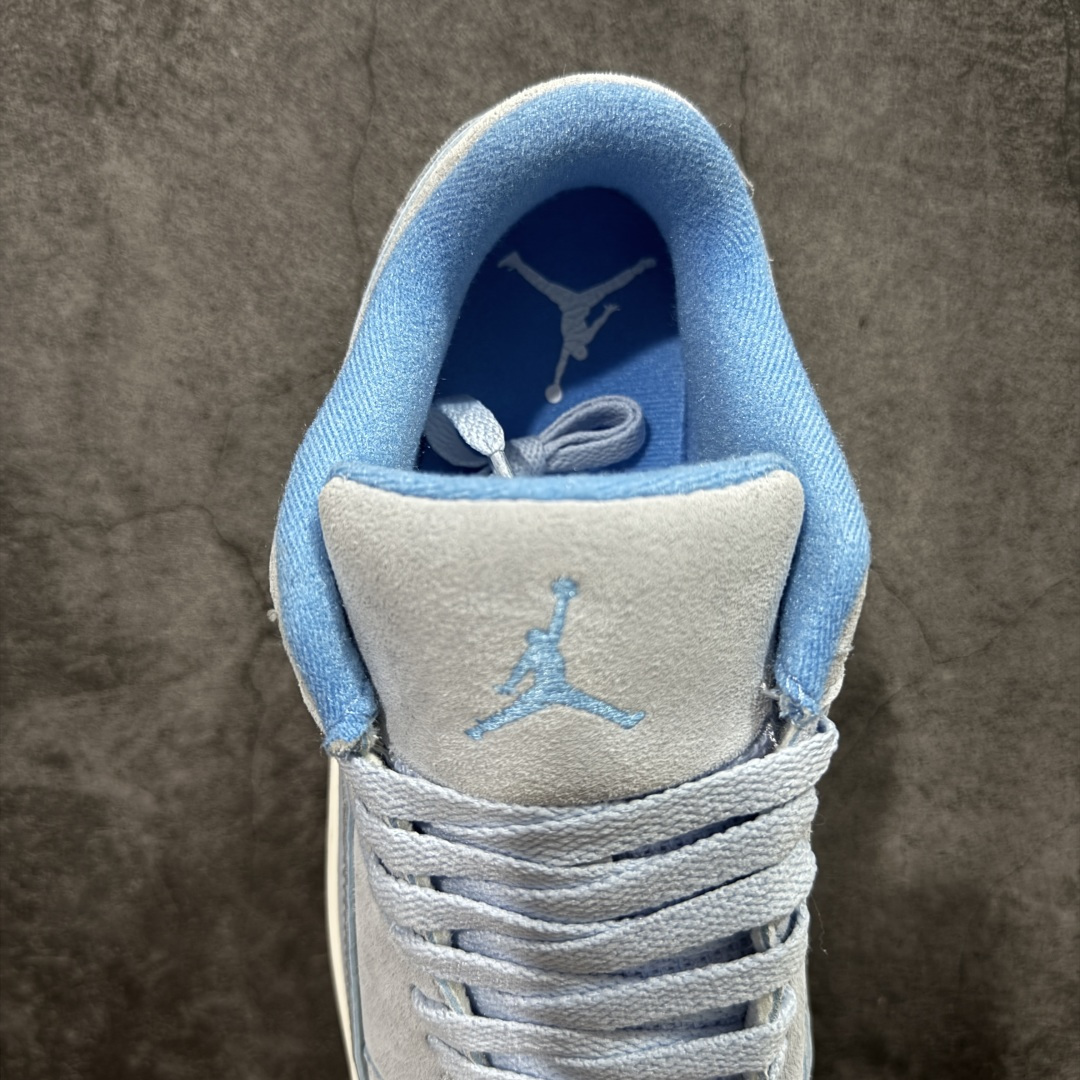 图片[8]-【神版】Air Jordan 4 Retro Flight Court 低帮 黑粉 AJ4 乔丹4代 aj4 乔4 低邦 乔丹篮球鞋系列 目前此系列市场最优版本 头层带半码 区别市场通货 鞋款整体以黑色翻毛皮打造，搭配侧身黑色麂皮框架，鞋舌及后跟Jumpman Logo分别采用黑色、灰色刺绣点缀，后跟侧身Flighth字样也辅以灰色刺绣呈现，秉承轻量化的速度型篮球鞋设计思想完成设计，降低重量的同时提升舒适度，中底延续前作使用了分离式后掌可视化Air Soleb气垫。鞋带孔和后跟鞋提以籃网为造型灵感，将篮球运动巧妙融入到鞋款的设计之中，使鞋身整体富有流动性、节奏感和优雅气质。 货号：FZ9854-400 尺码：36 36.5 37.5 38 38.5 39 40 40.5 41 42 42.5 43 44 44.5 45-选品中心